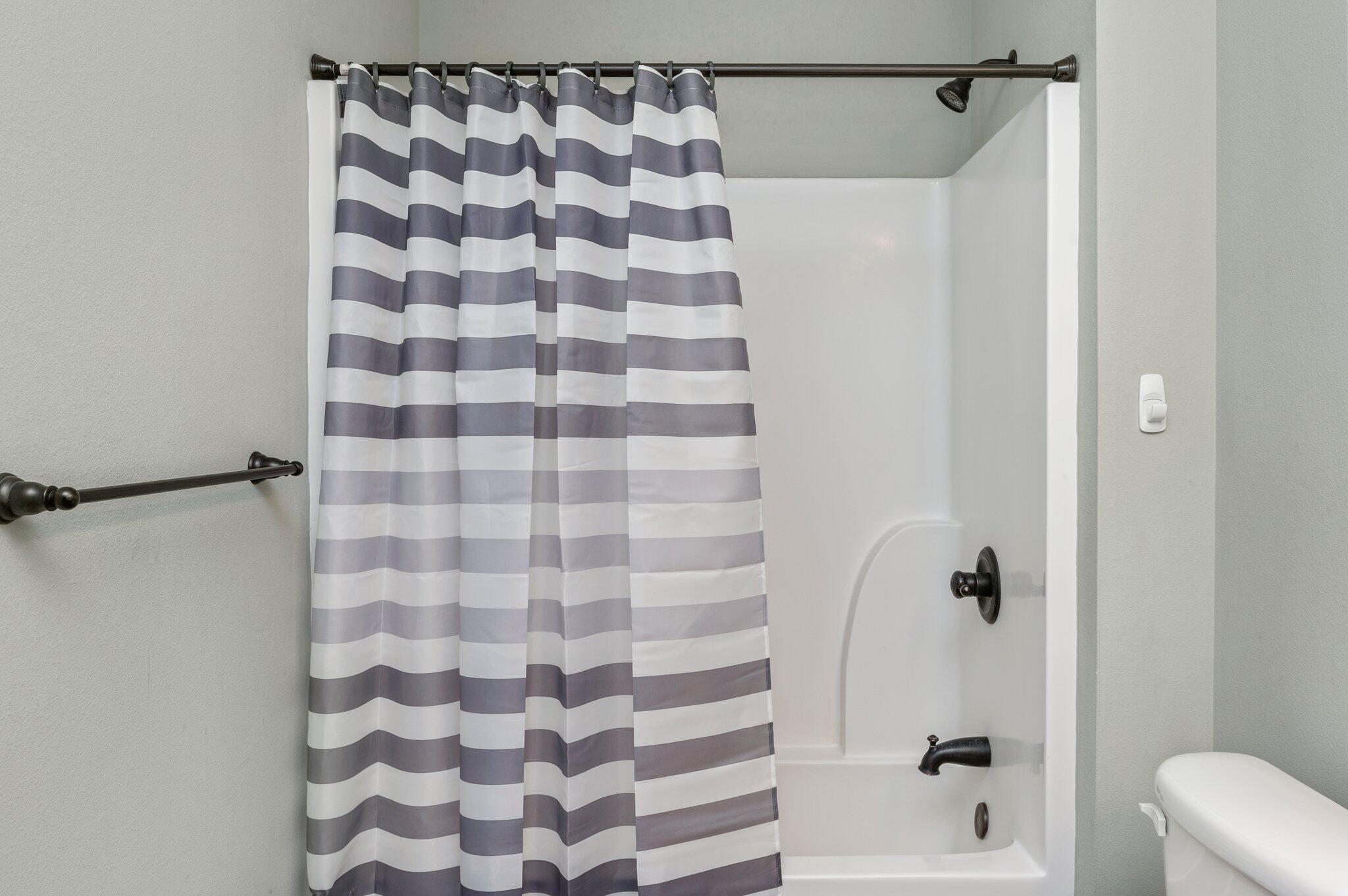 COUNTRYVIEW EST 10TH ADD - Residential