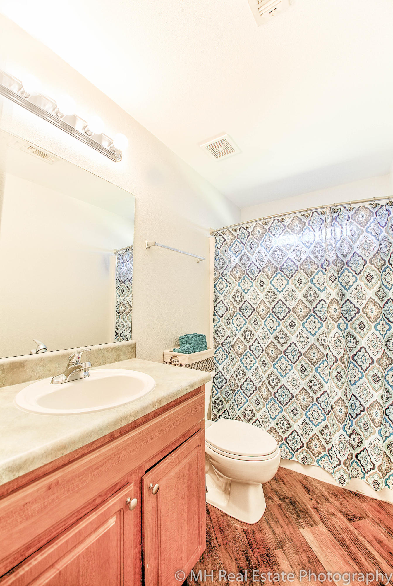 WOODBURY FOREST - Residential