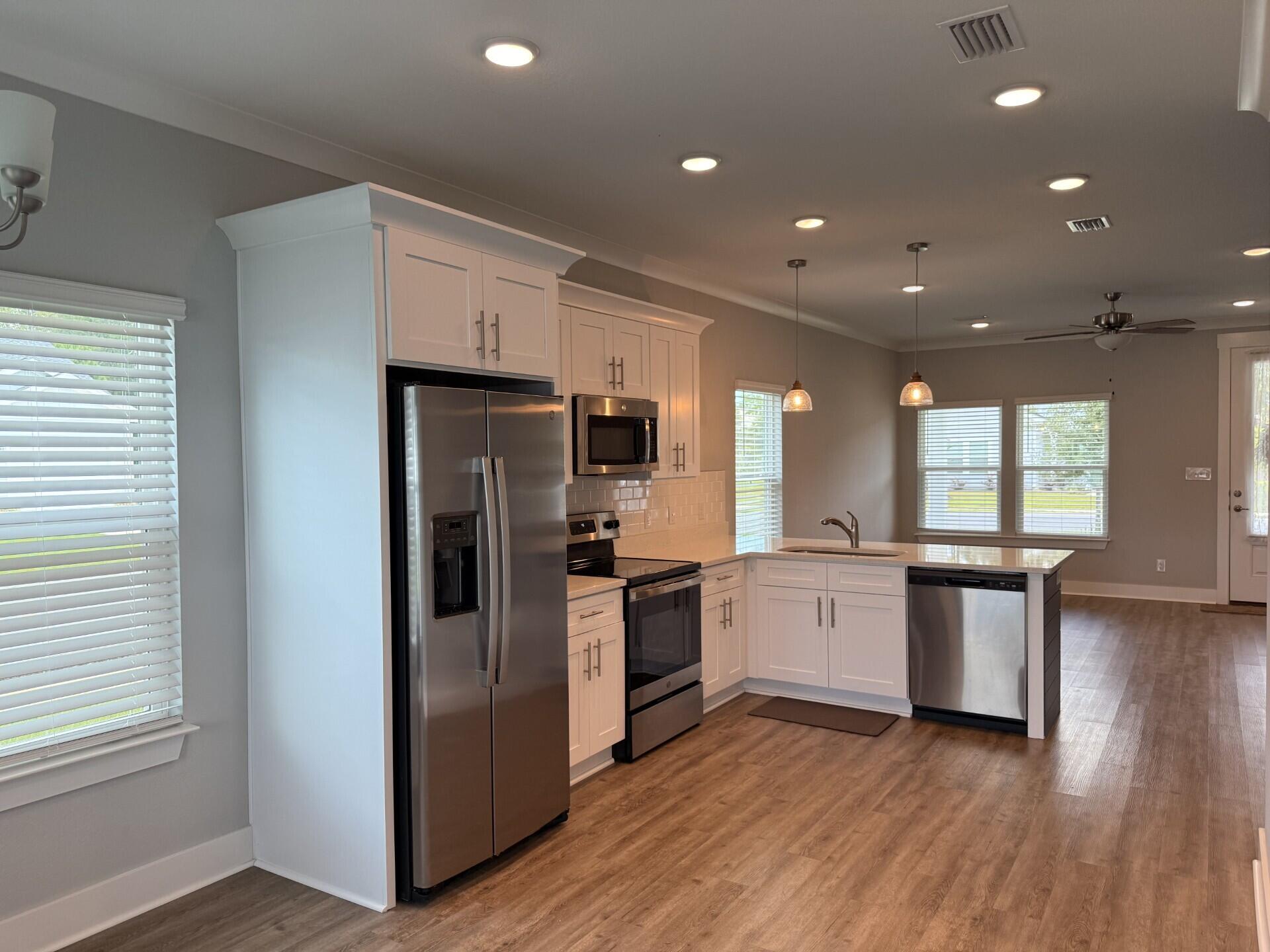 Enclave At Freeport - Residential