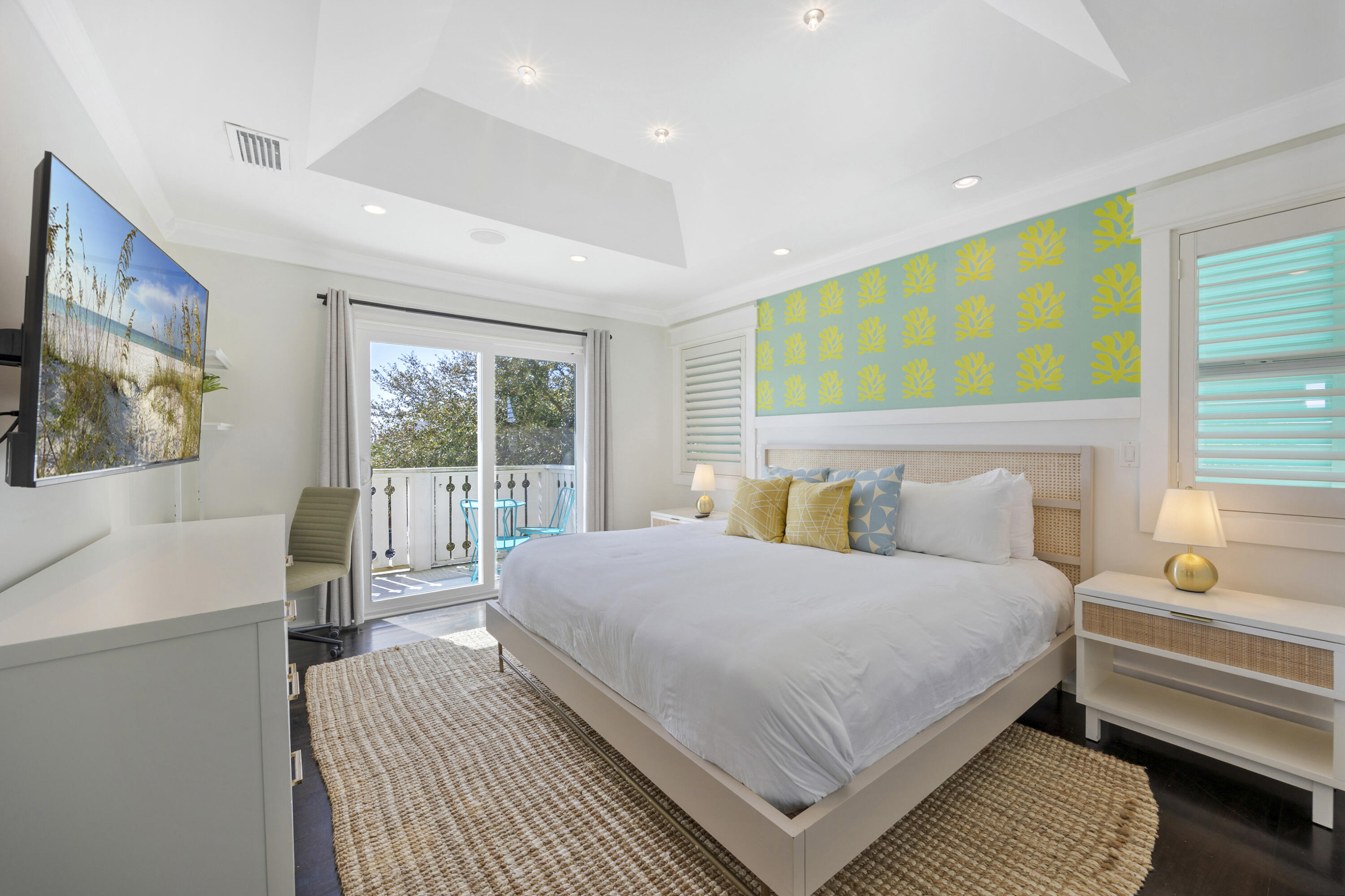 CRYSTAL BEACH - Residential