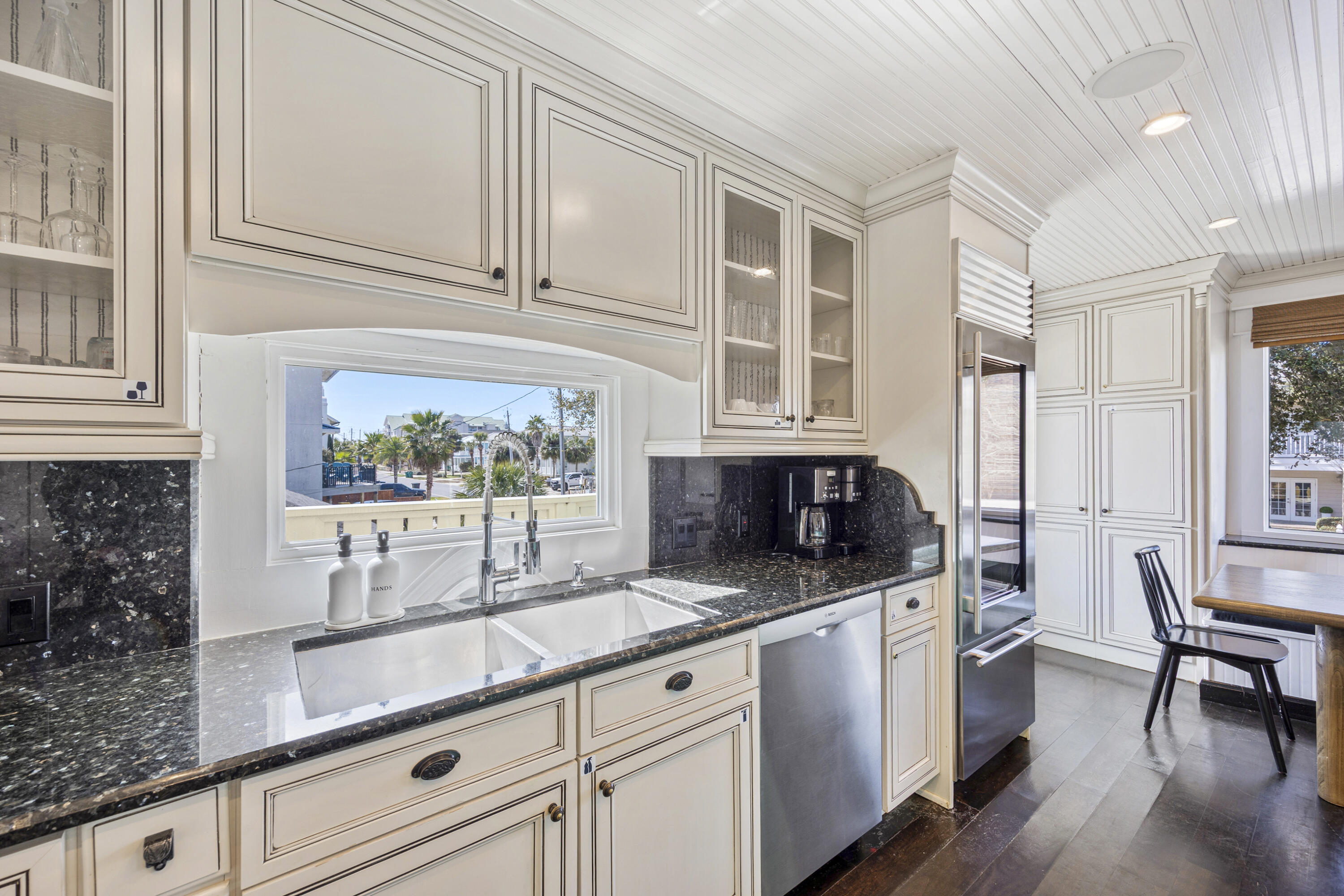 CRYSTAL BEACH - Residential