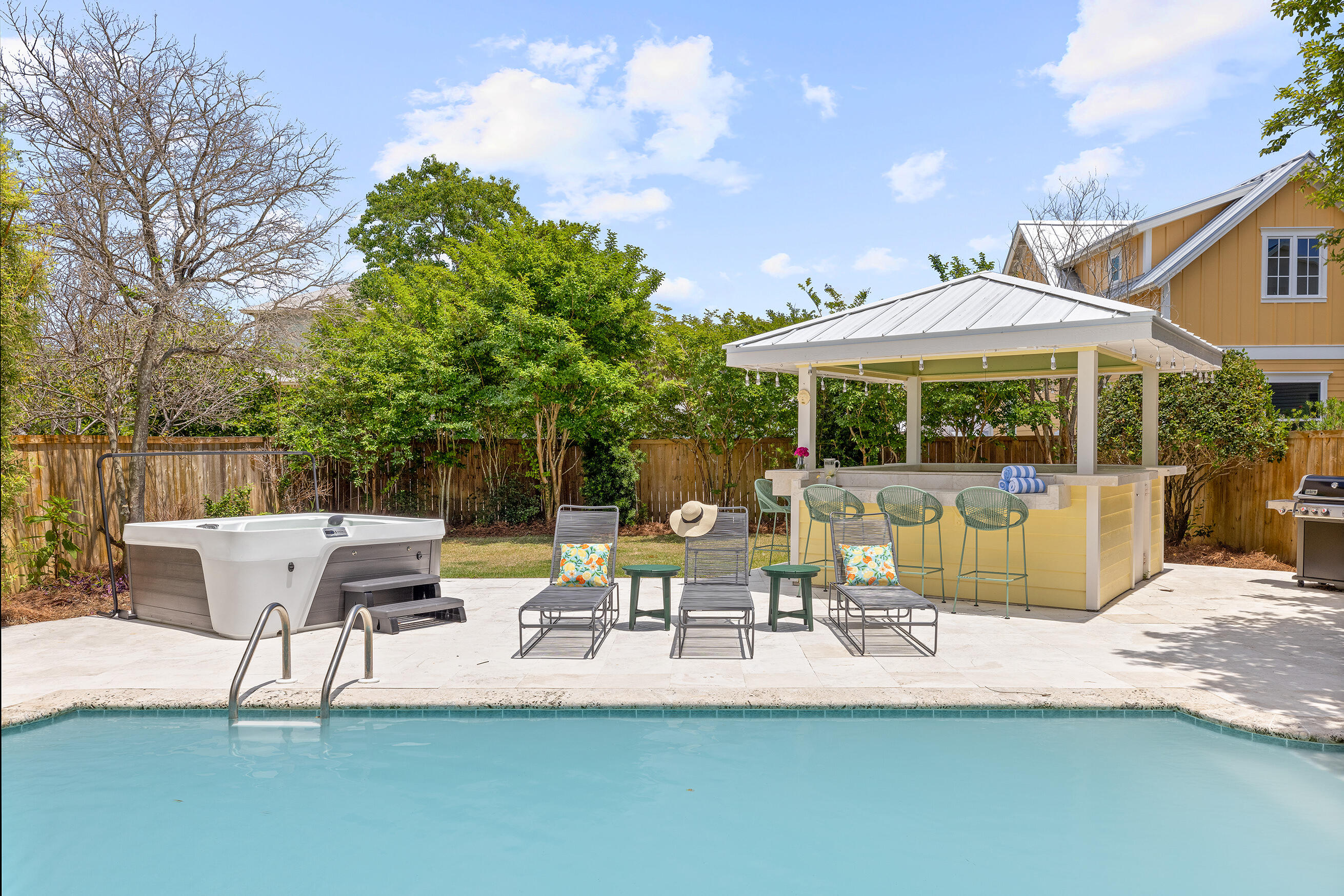 CRYSTAL BEACH - Residential