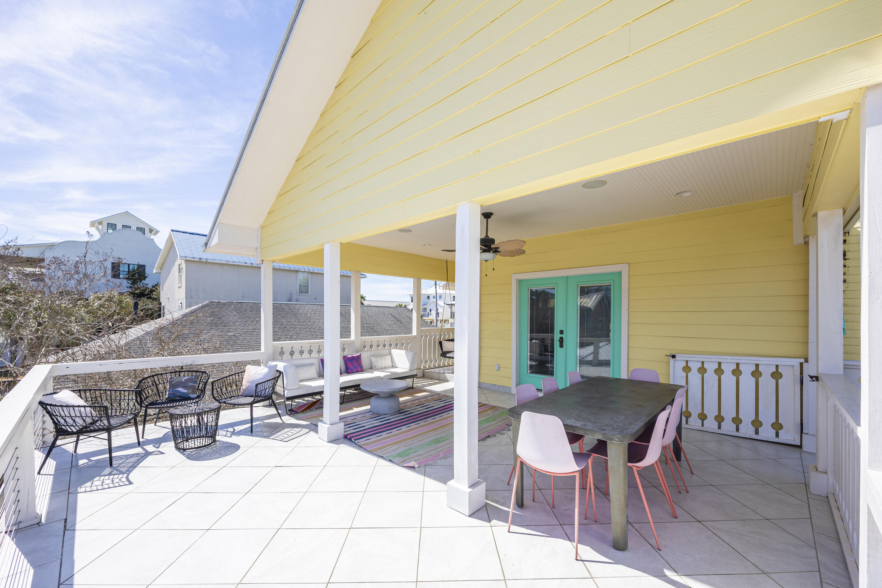 CRYSTAL BEACH - Residential