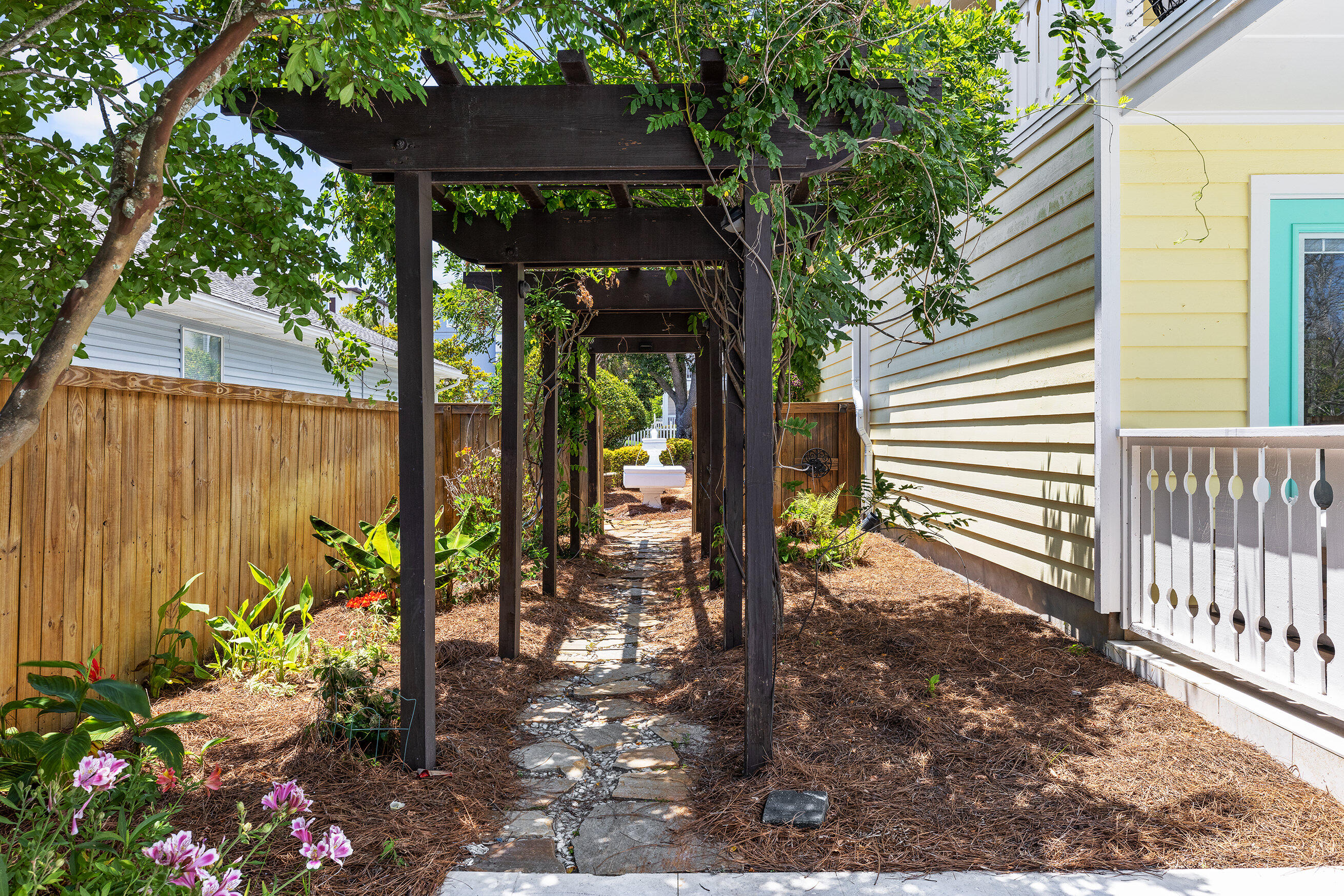 CRYSTAL BEACH - Residential