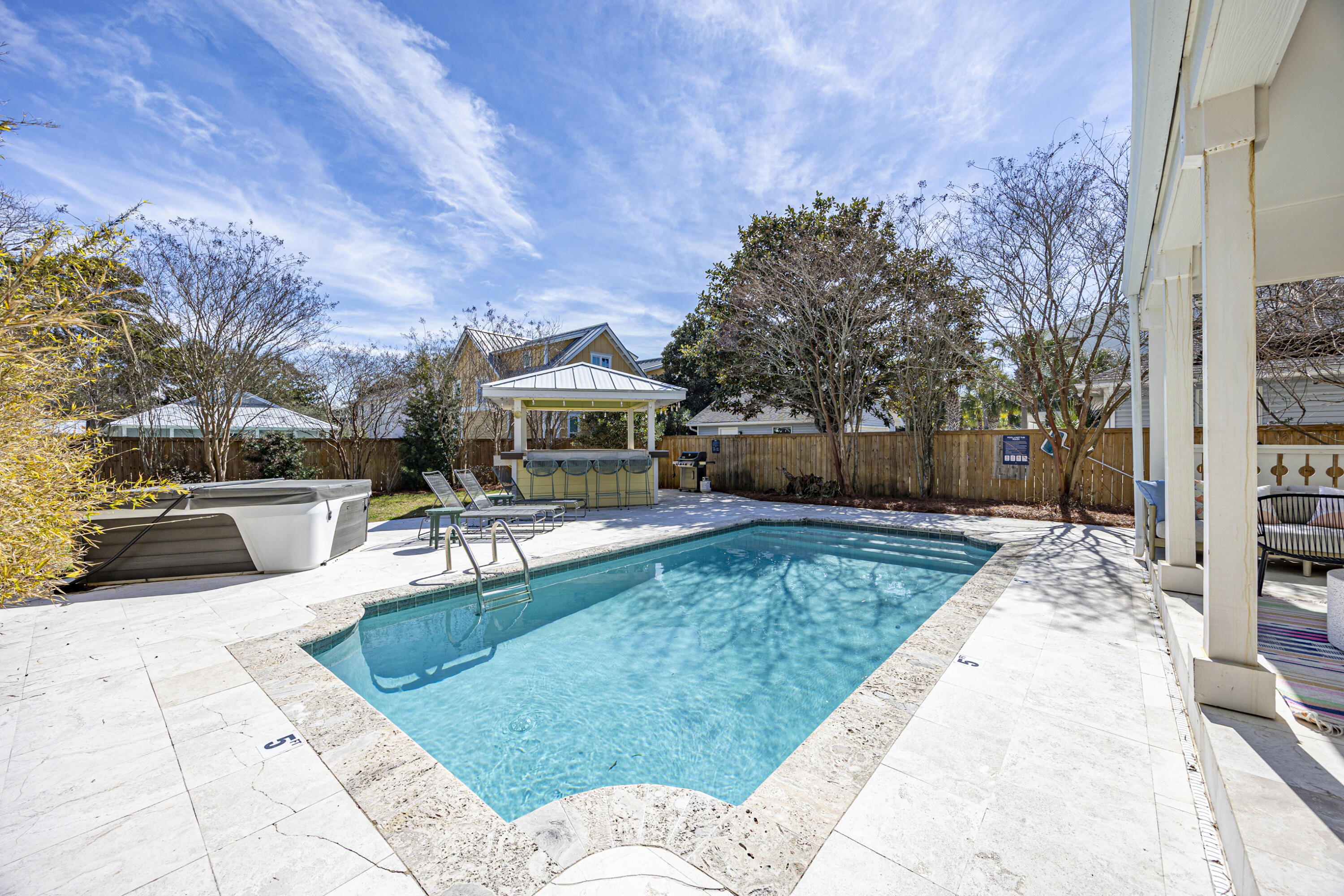 CRYSTAL BEACH - Residential