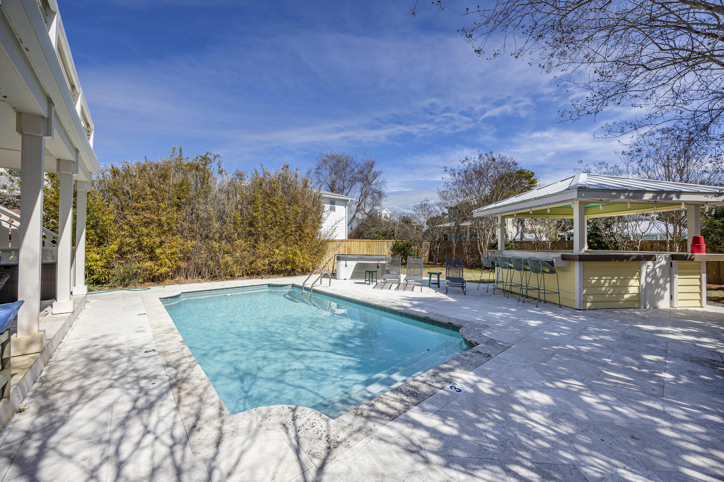 CRYSTAL BEACH - Residential