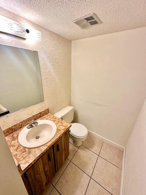 LIVESAY T/H - Residential