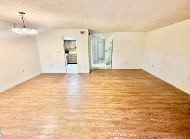 LIVESAY T/H - Residential