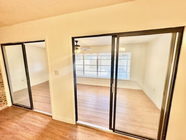 LIVESAY T/H - Residential