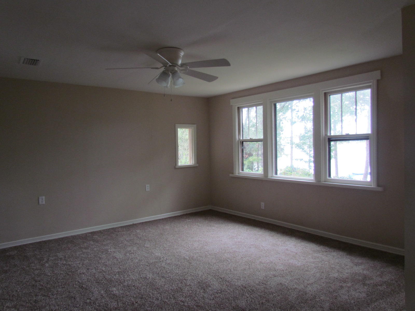 VALPARAISO PLAT 01 - Residential Lease