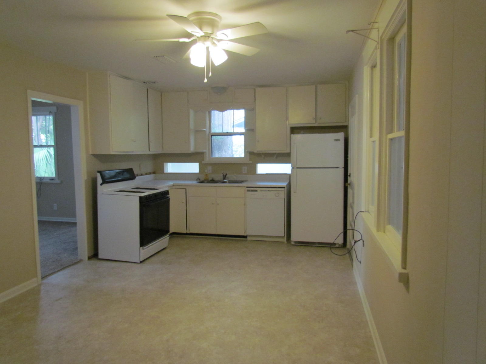 VALPARAISO PLAT 01 - Residential Lease