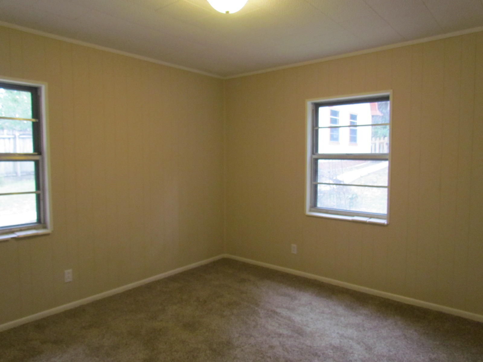 VALPARAISO PLAT 01 - Residential Lease