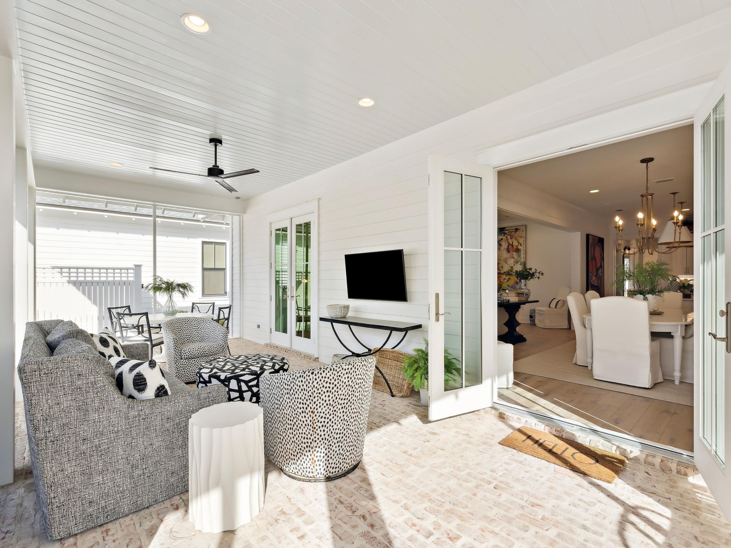 WATERSOUND ORIGINS - Residential