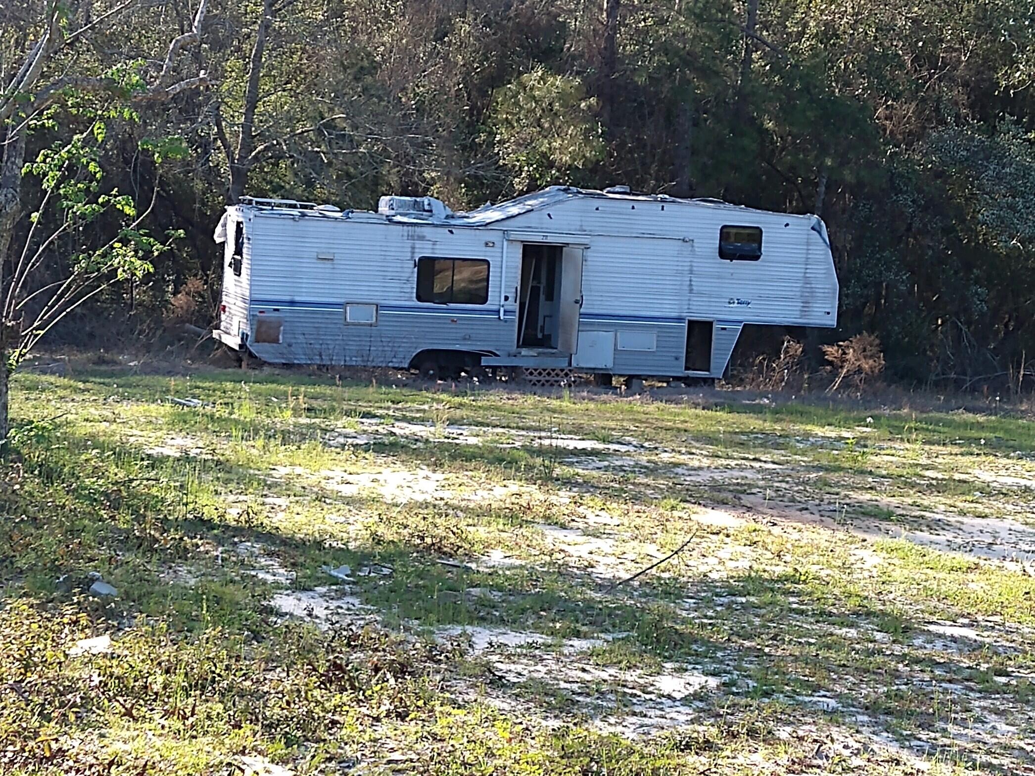 Metes and Bounds - Land