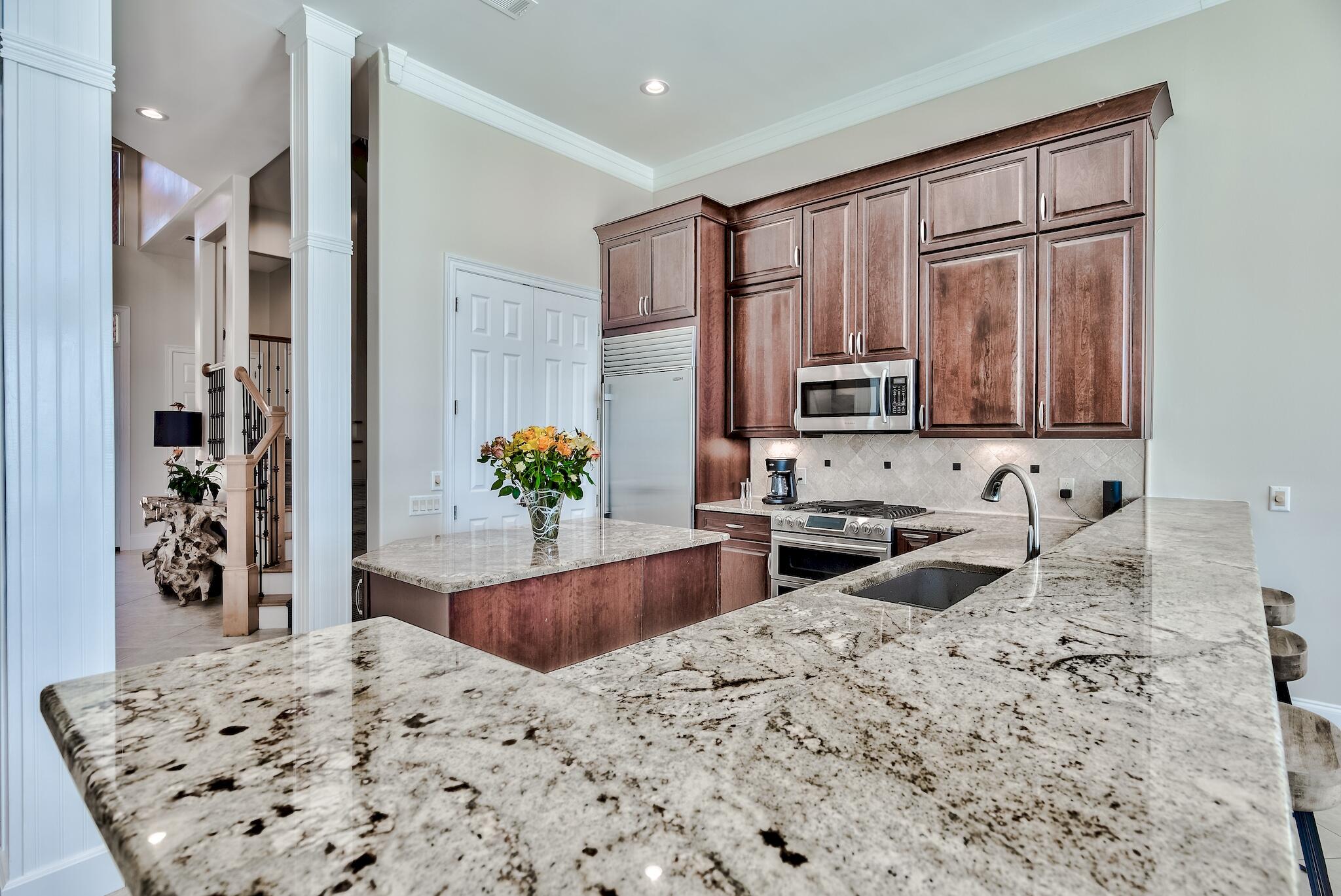 SHALIMAR POINTE S/D - Residential