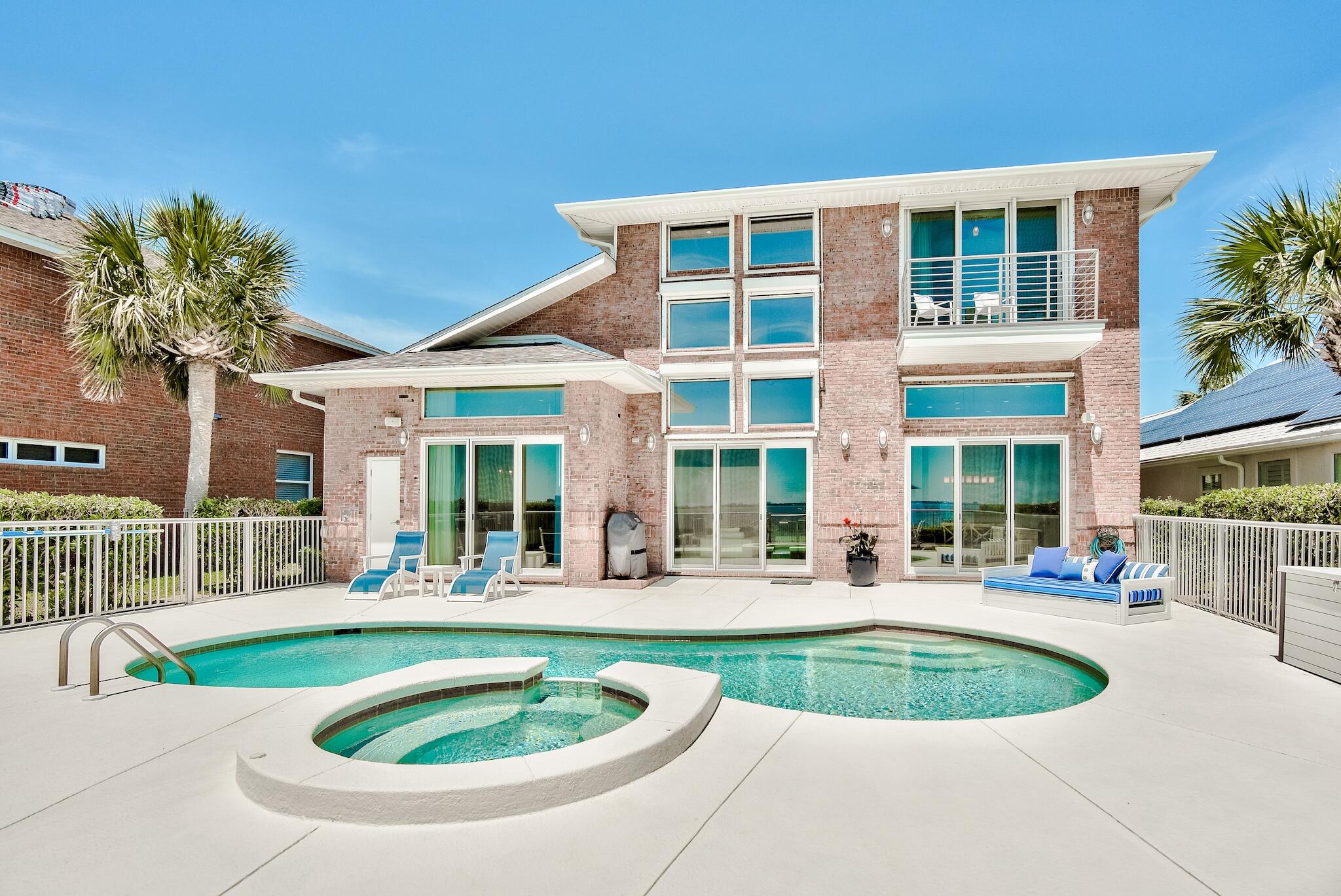 SHALIMAR POINTE S/D - Residential