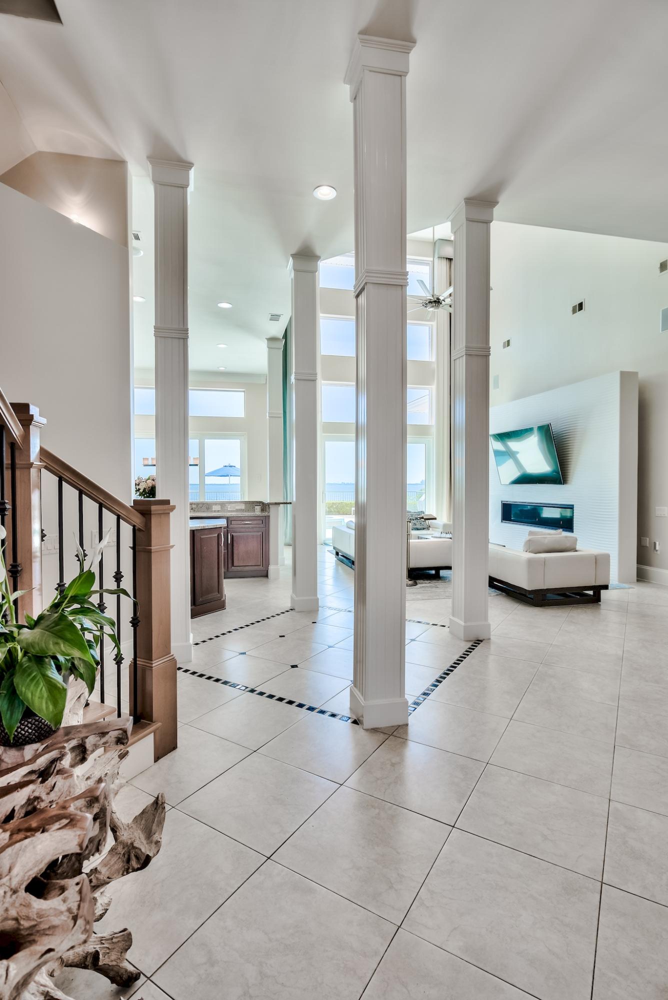 SHALIMAR POINTE S/D - Residential