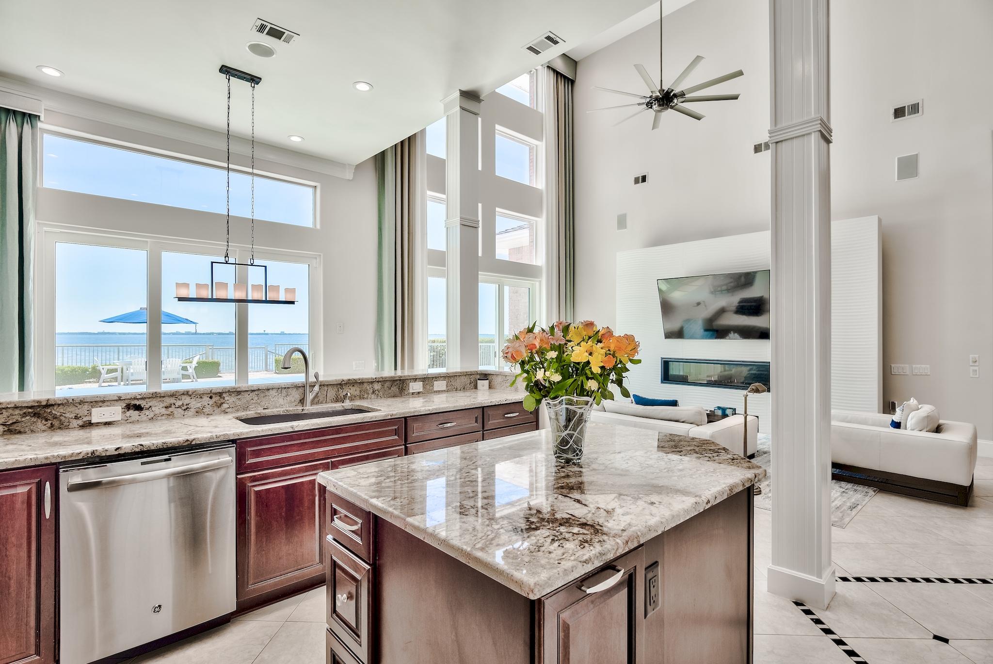 SHALIMAR POINTE S/D - Residential