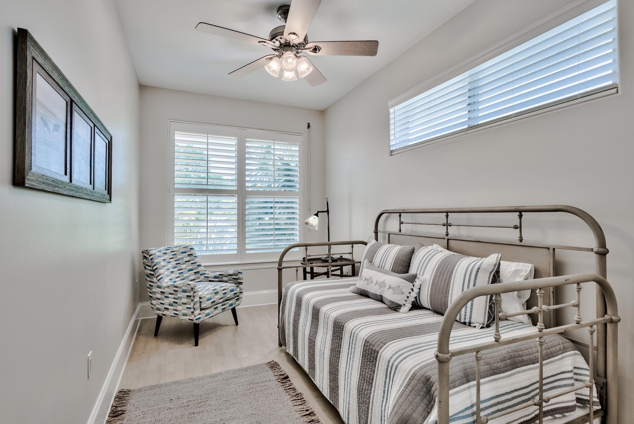 SHALIMAR POINTE S/D - Residential