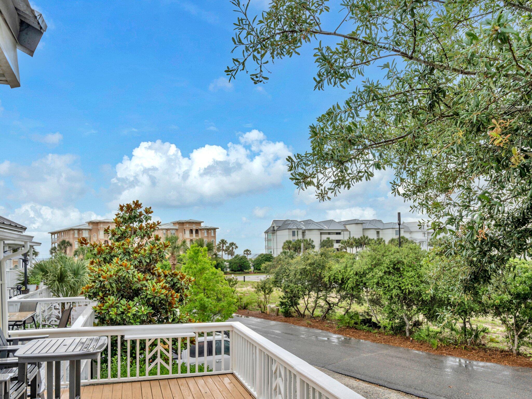 GULF VISTA T/H - Residential
