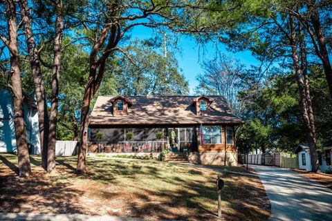 A home in Niceville