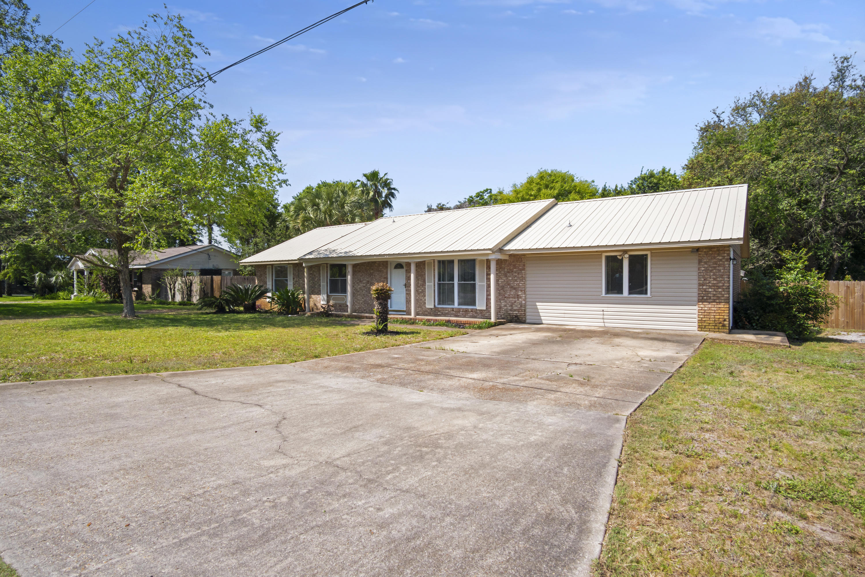 SPRING LAKE #2 - Residential