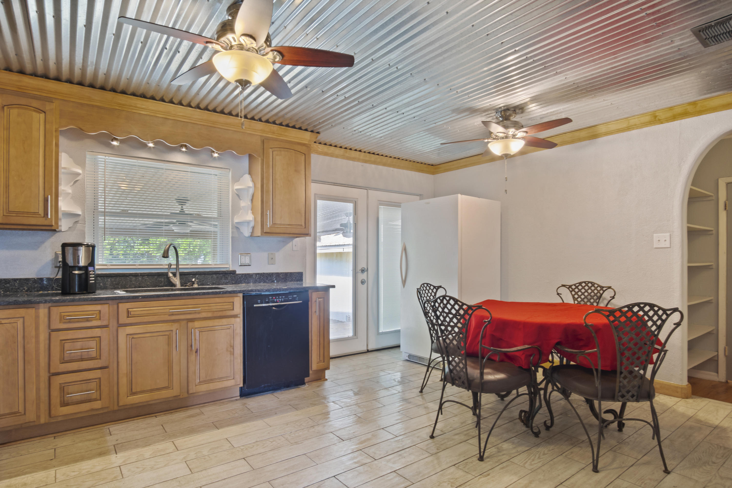 SPRING LAKE #2 - Residential