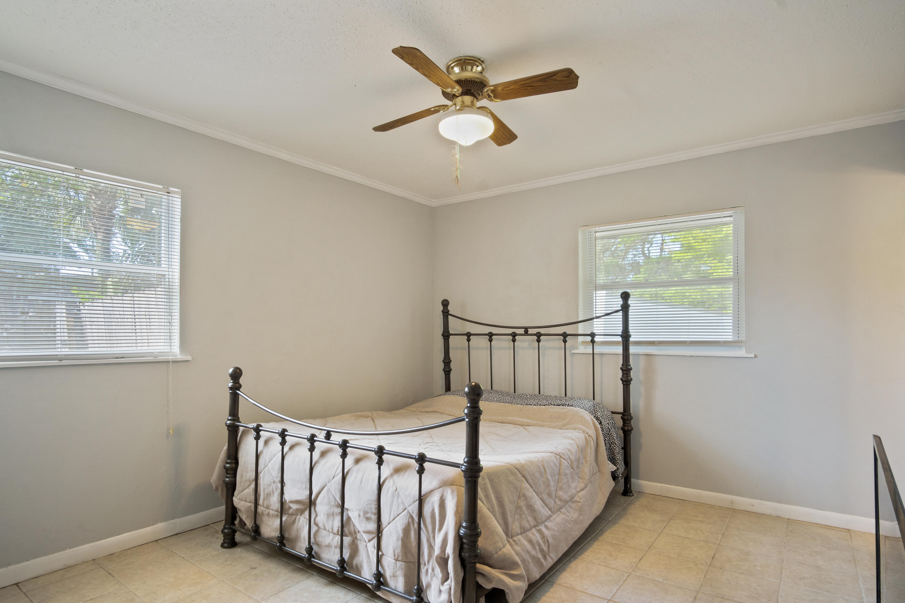 SPRING LAKE #2 - Residential