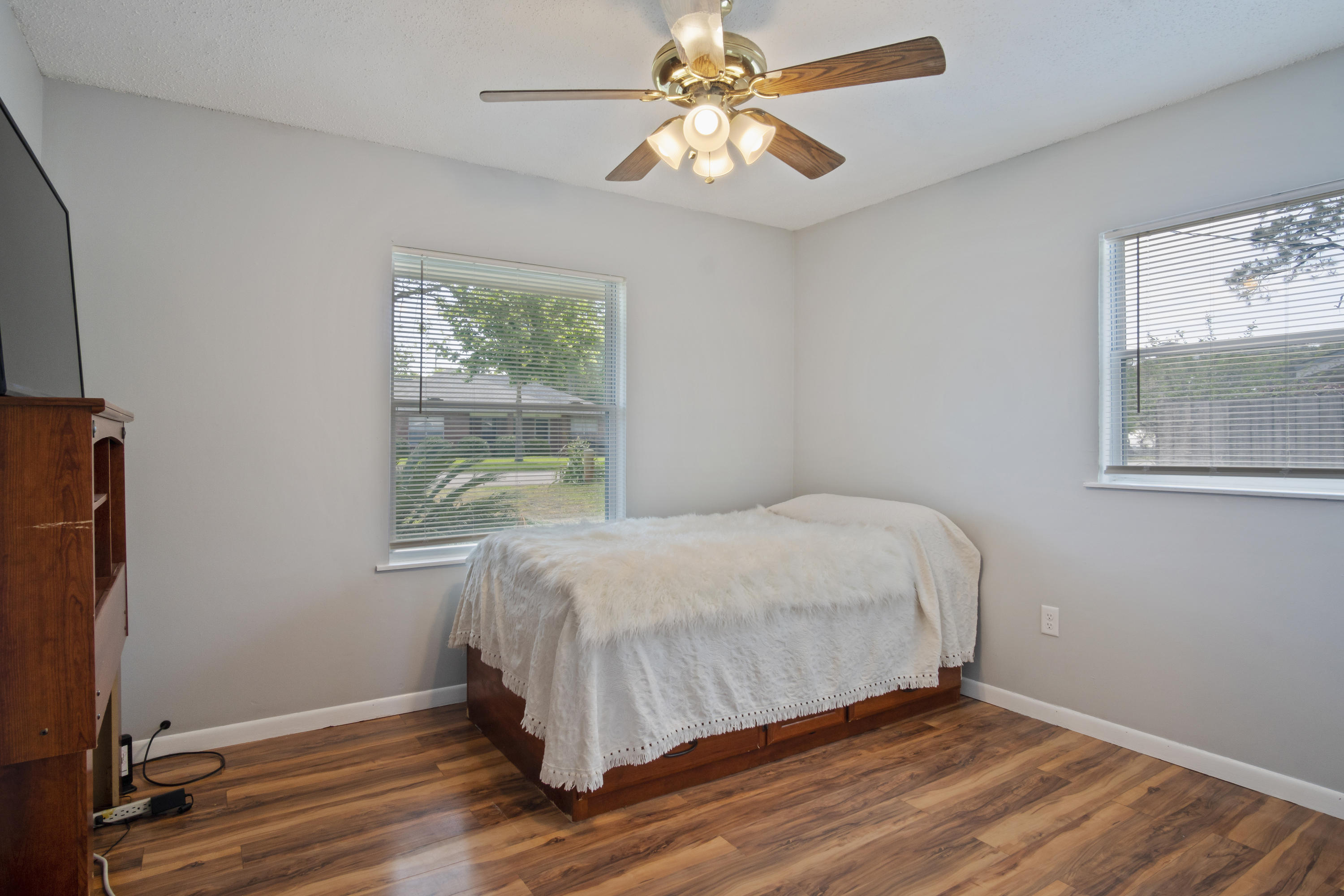 SPRING LAKE #2 - Residential