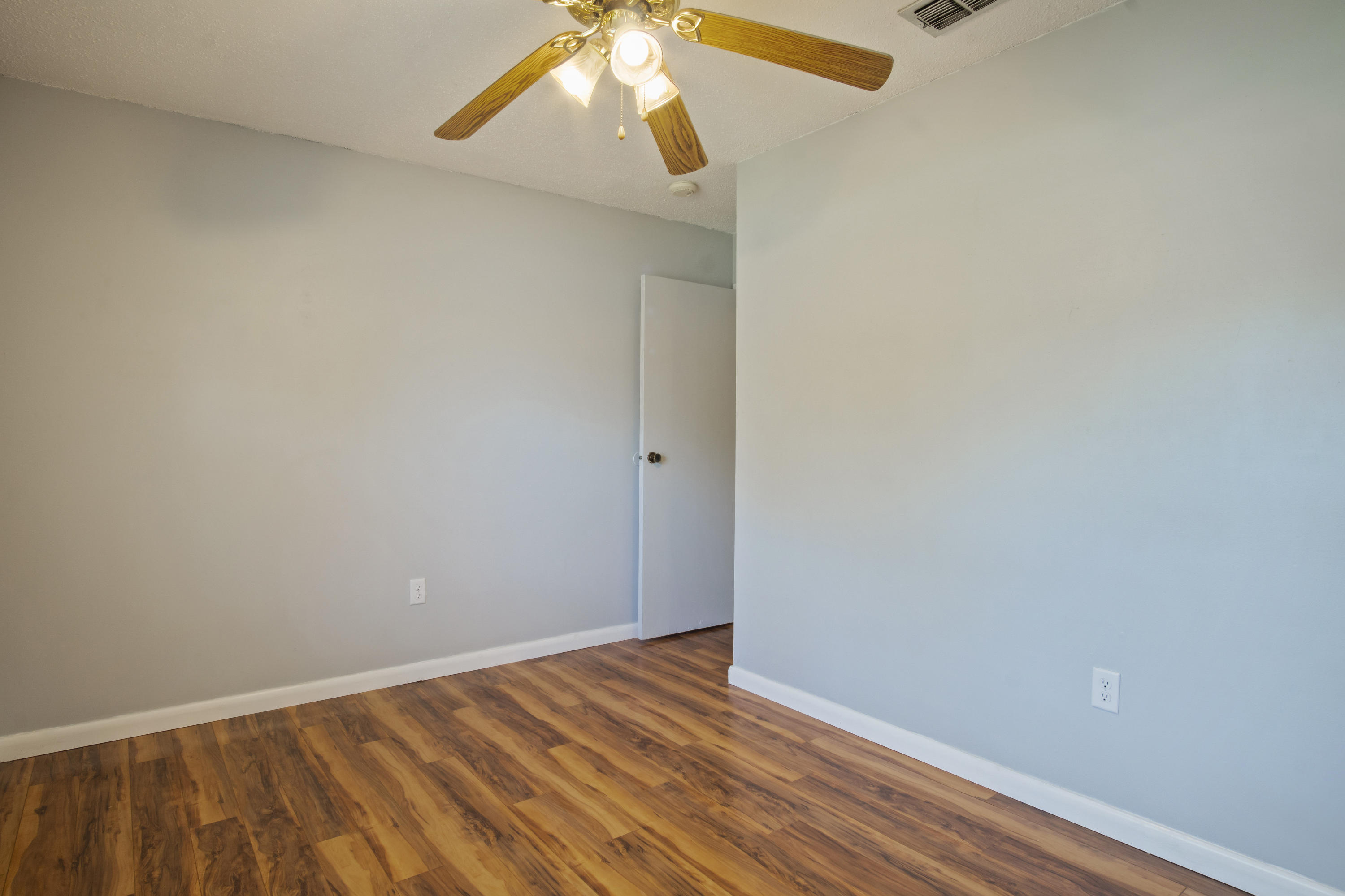 SPRING LAKE #2 - Residential