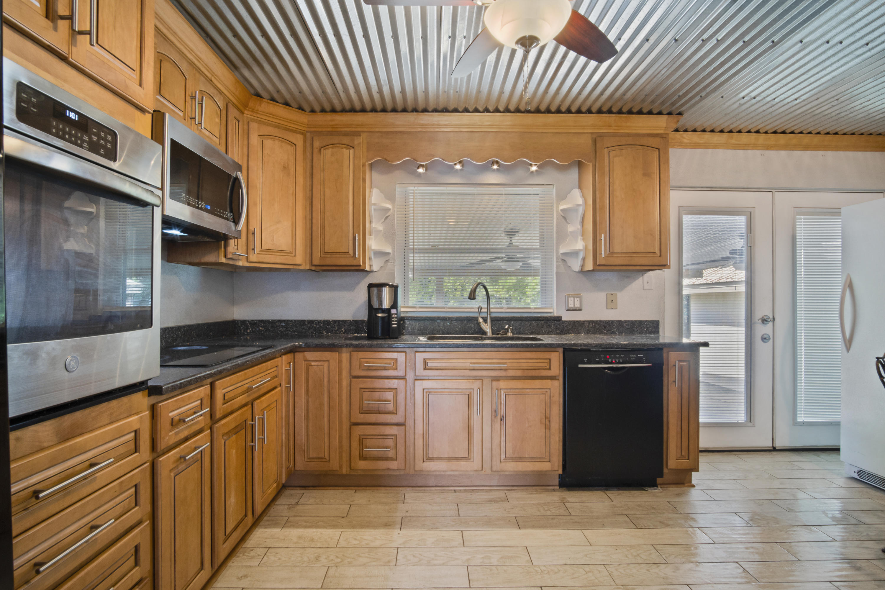 SPRING LAKE #2 - Residential