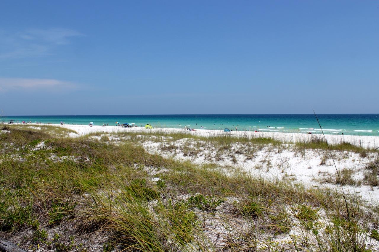 DIAMOND LAKES - Residential