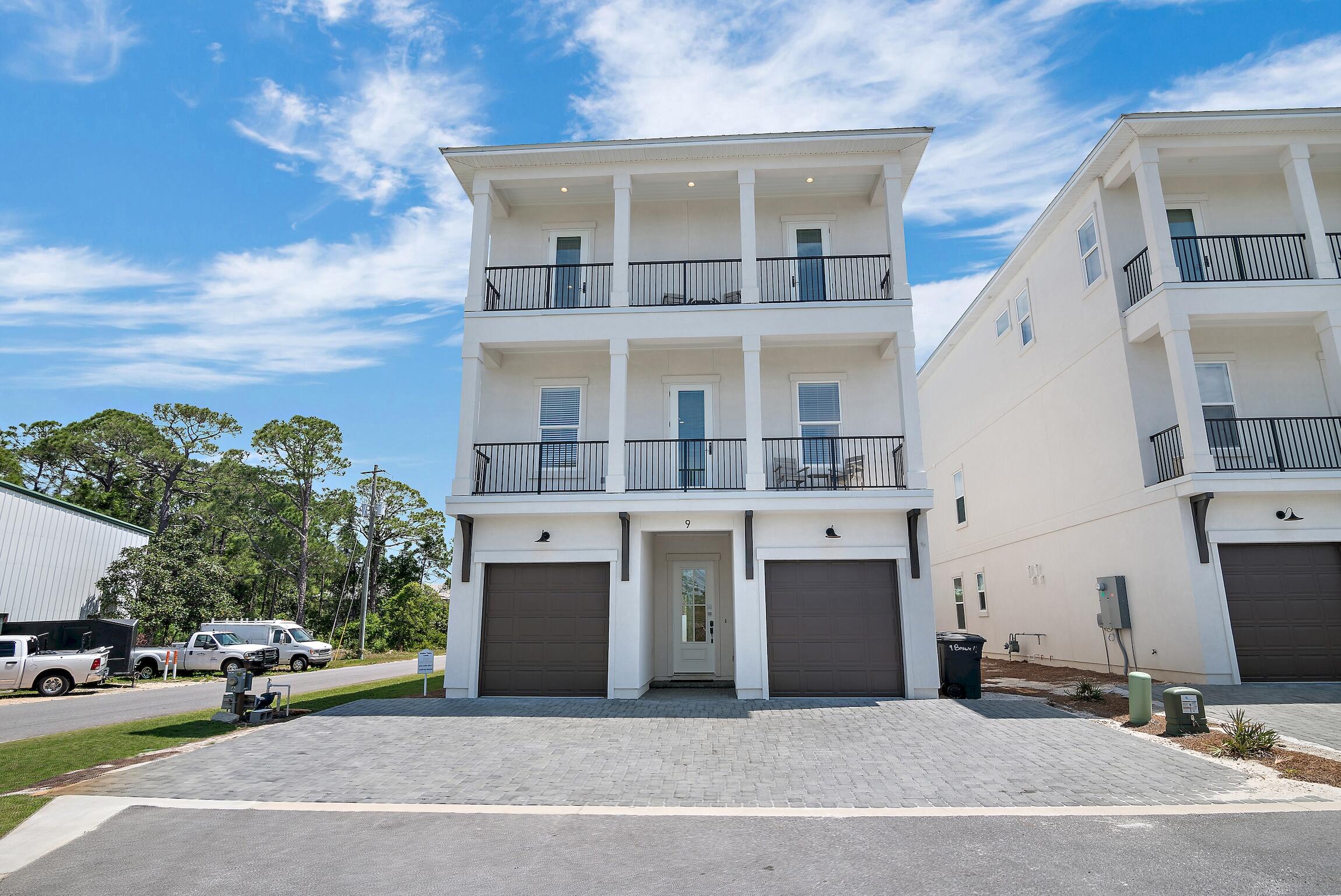 Estates At Hidden Palms - Residential
