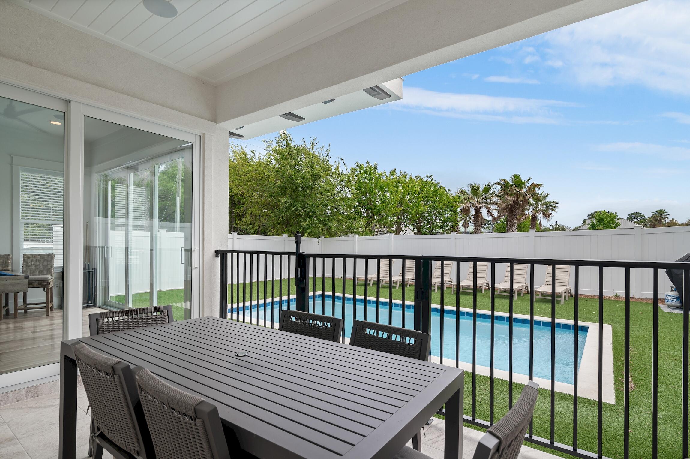 Estates At Hidden Palms - Residential