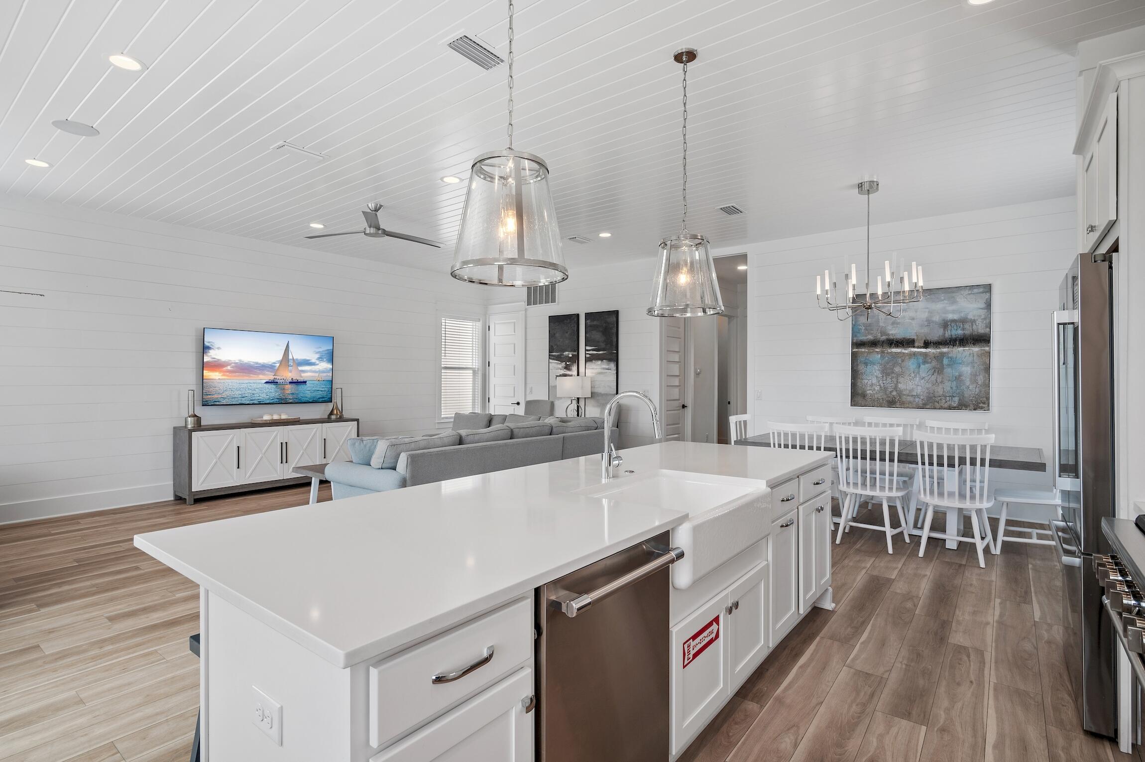 Estates At Hidden Palms - Residential