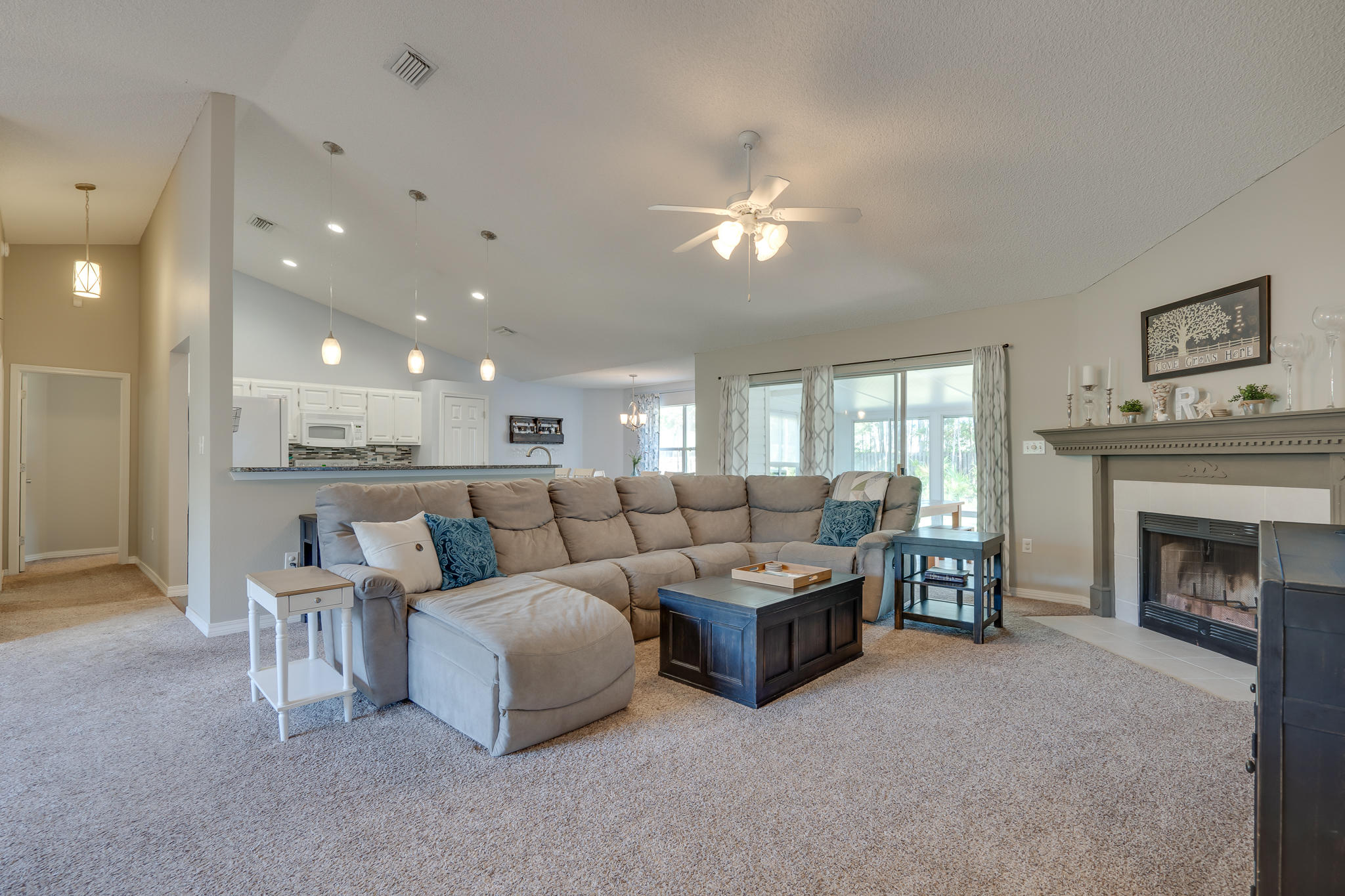 HOLLEY BY THE SEA - Residential