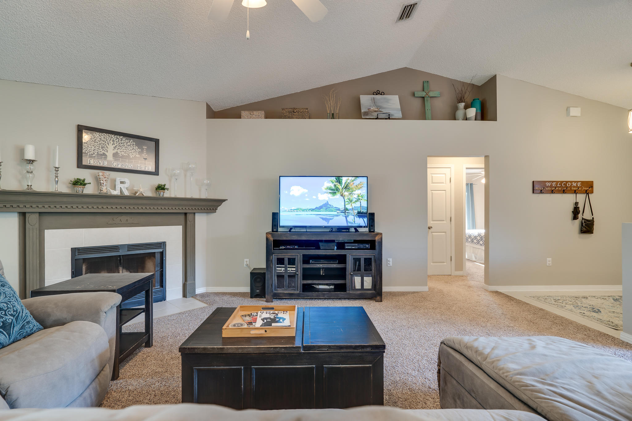 HOLLEY BY THE SEA - Residential