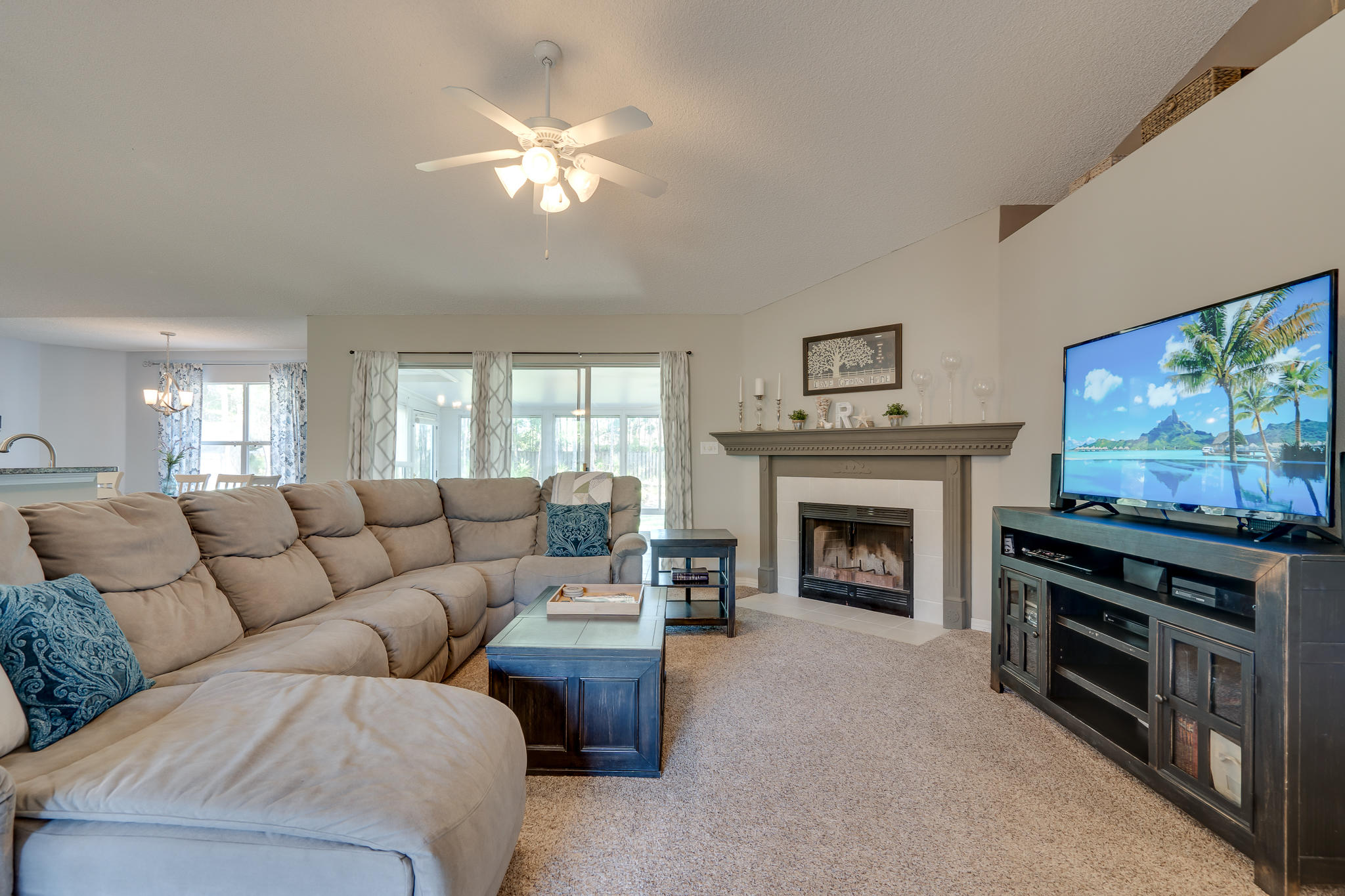 HOLLEY BY THE SEA - Residential