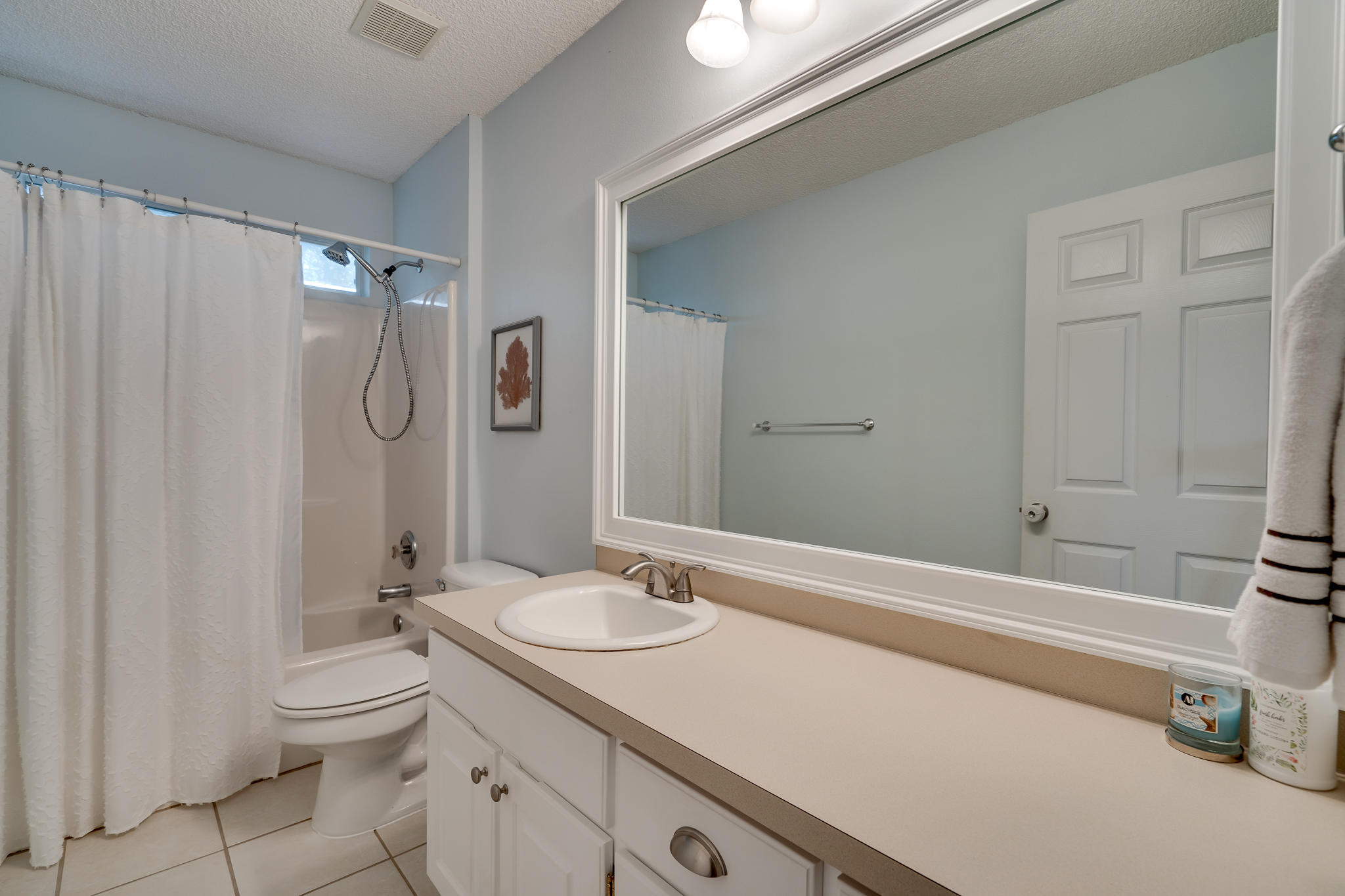 HOLLEY BY THE SEA - Residential