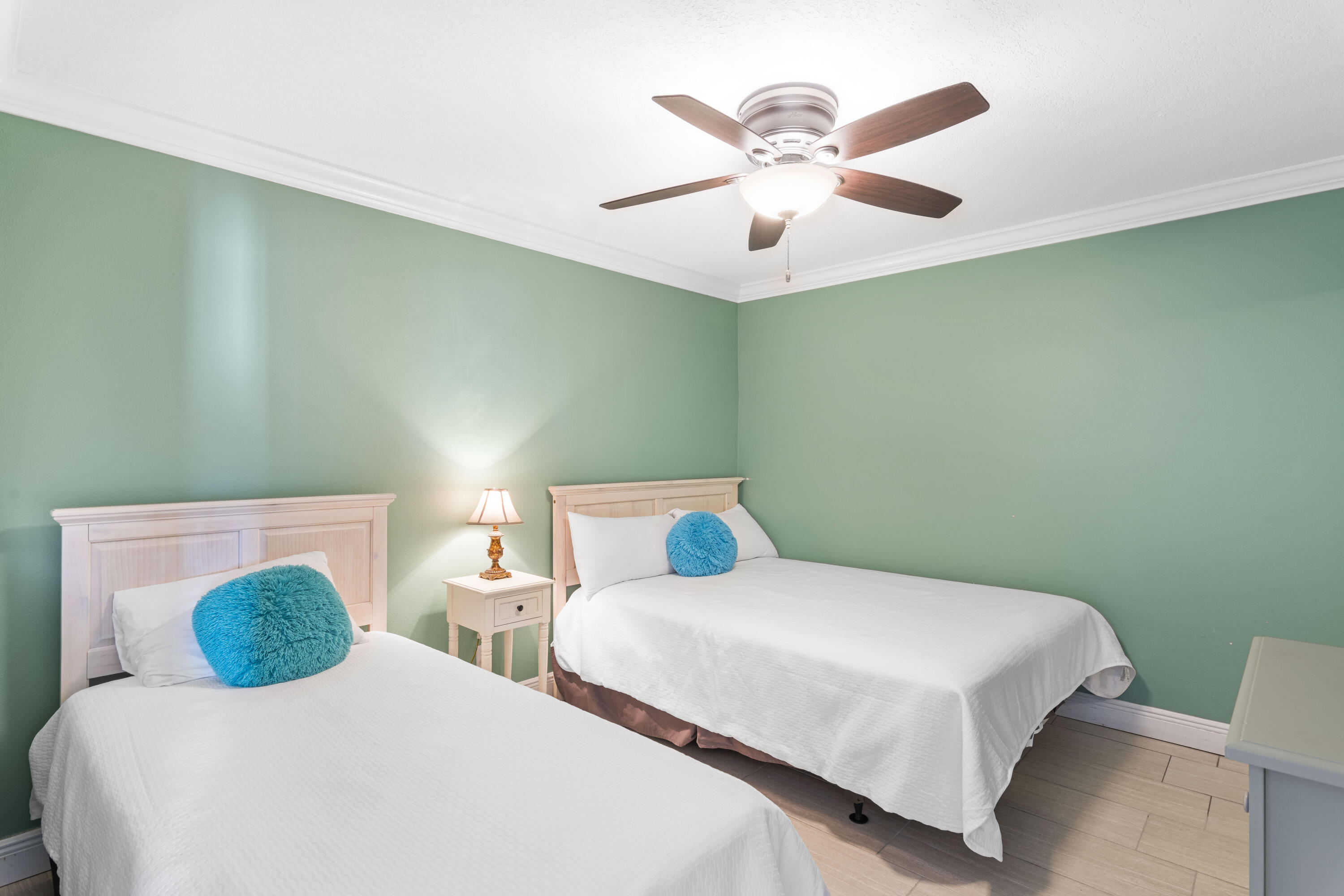 EDGEWATER BEACH CONDO PH 1 - Residential