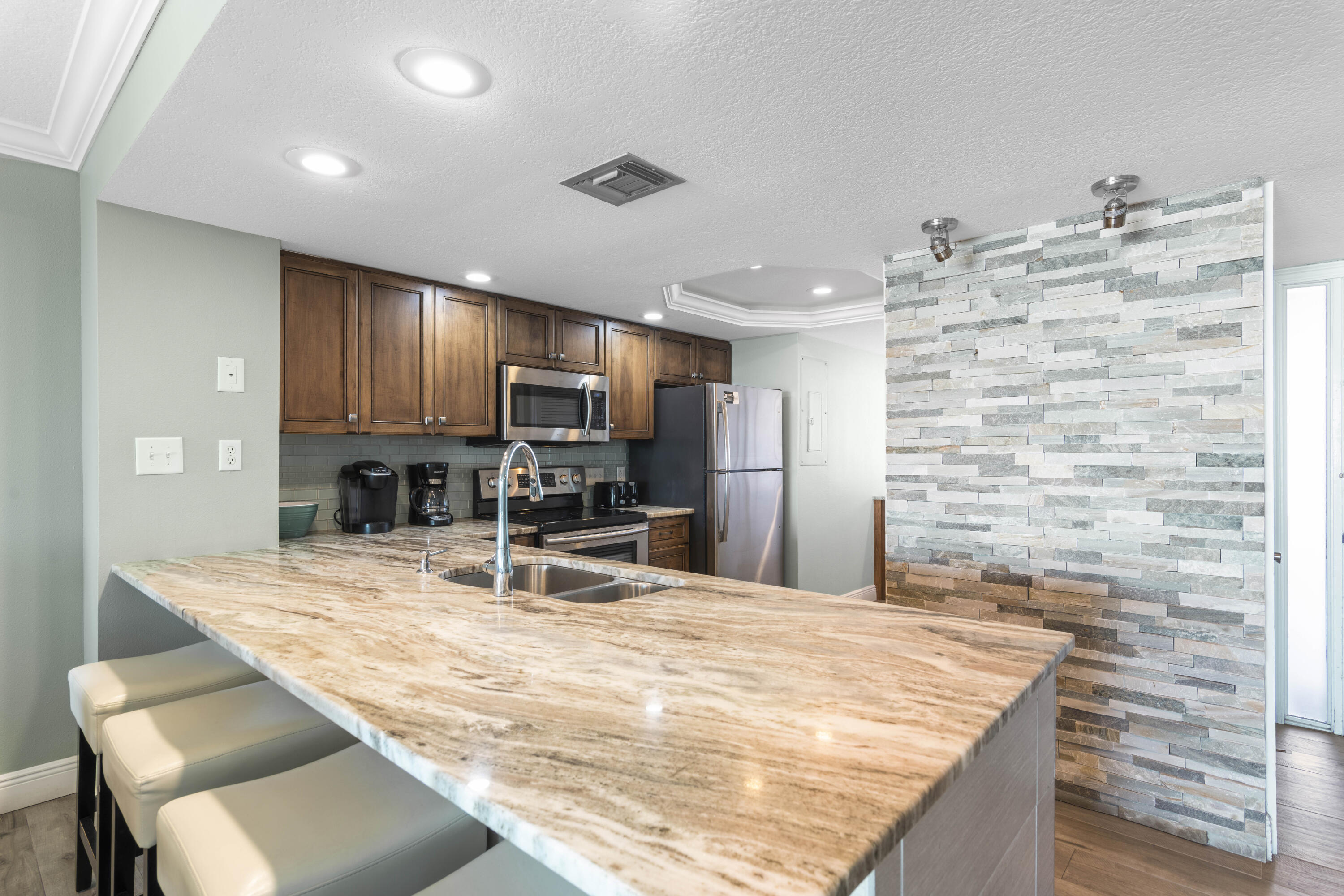 EDGEWATER BEACH CONDO PH 1 - Residential