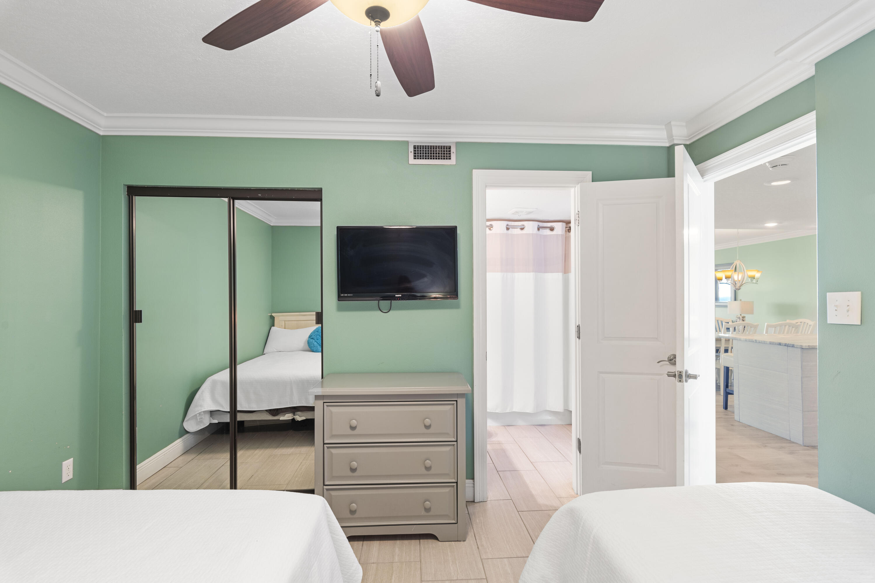 EDGEWATER BEACH CONDO PH 1 - Residential