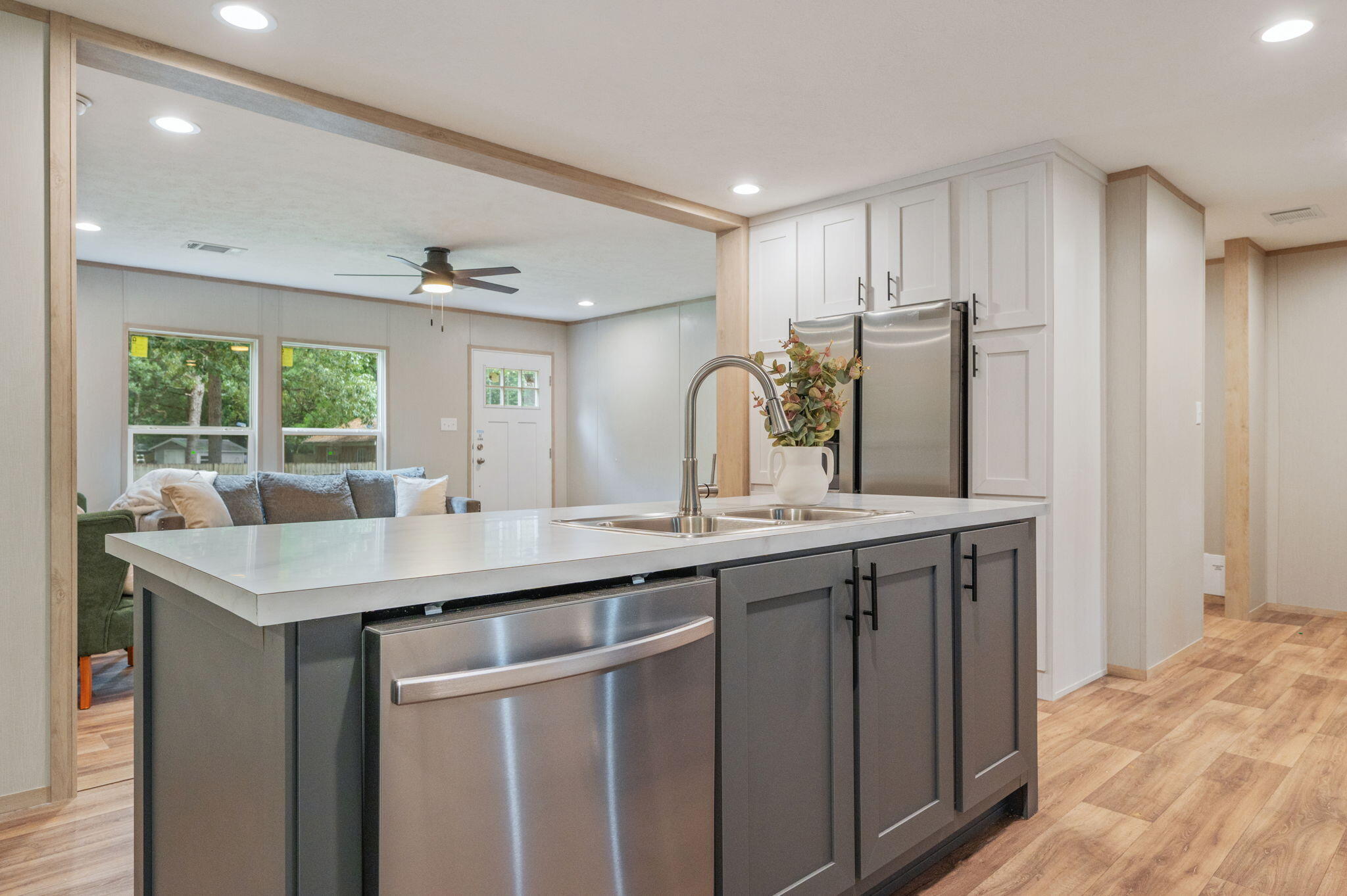 OAKWOOD HILLS UNIT 1 - Residential