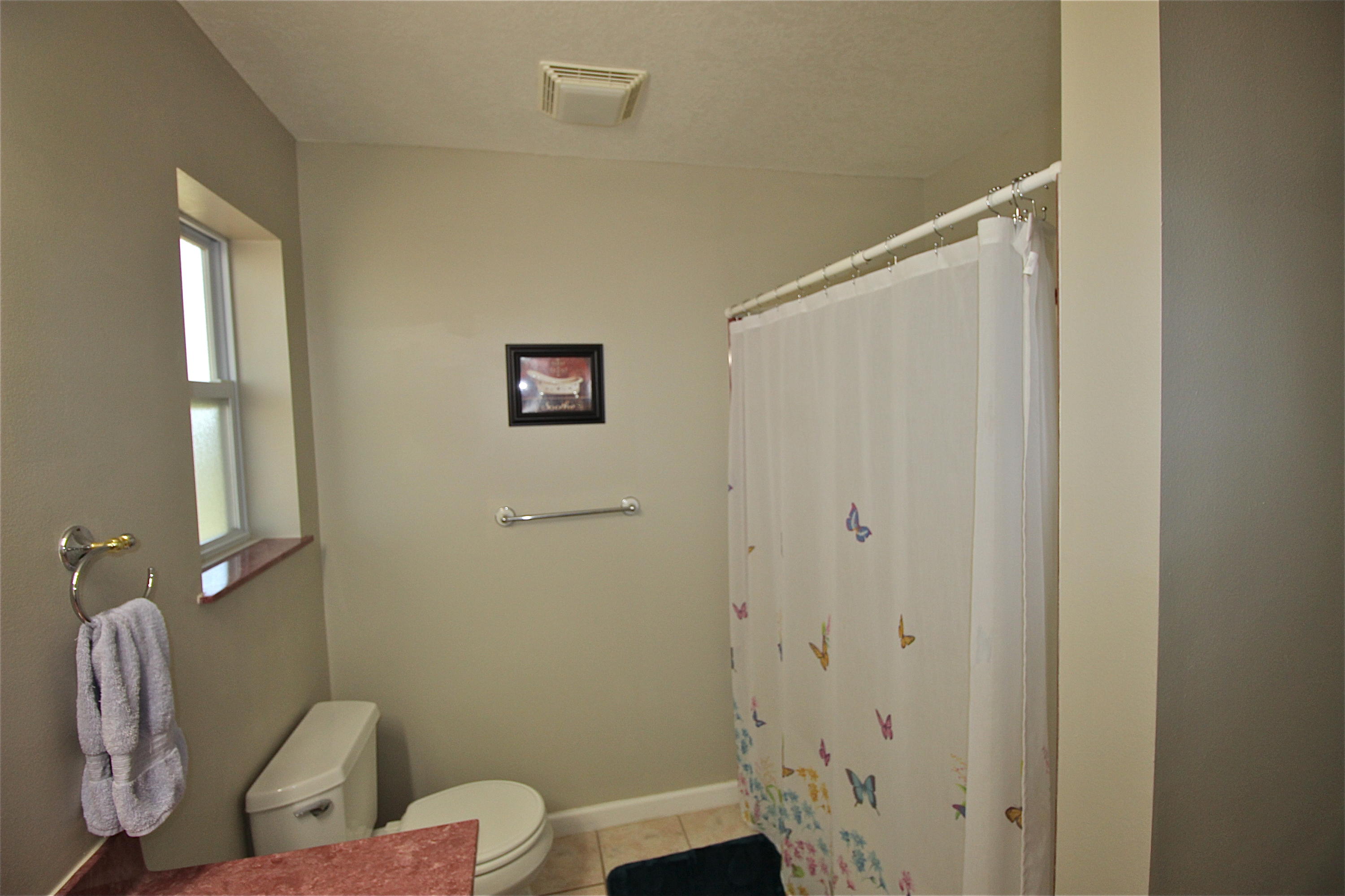 TEN LAKE ESTATES UNIT 1 - Residential