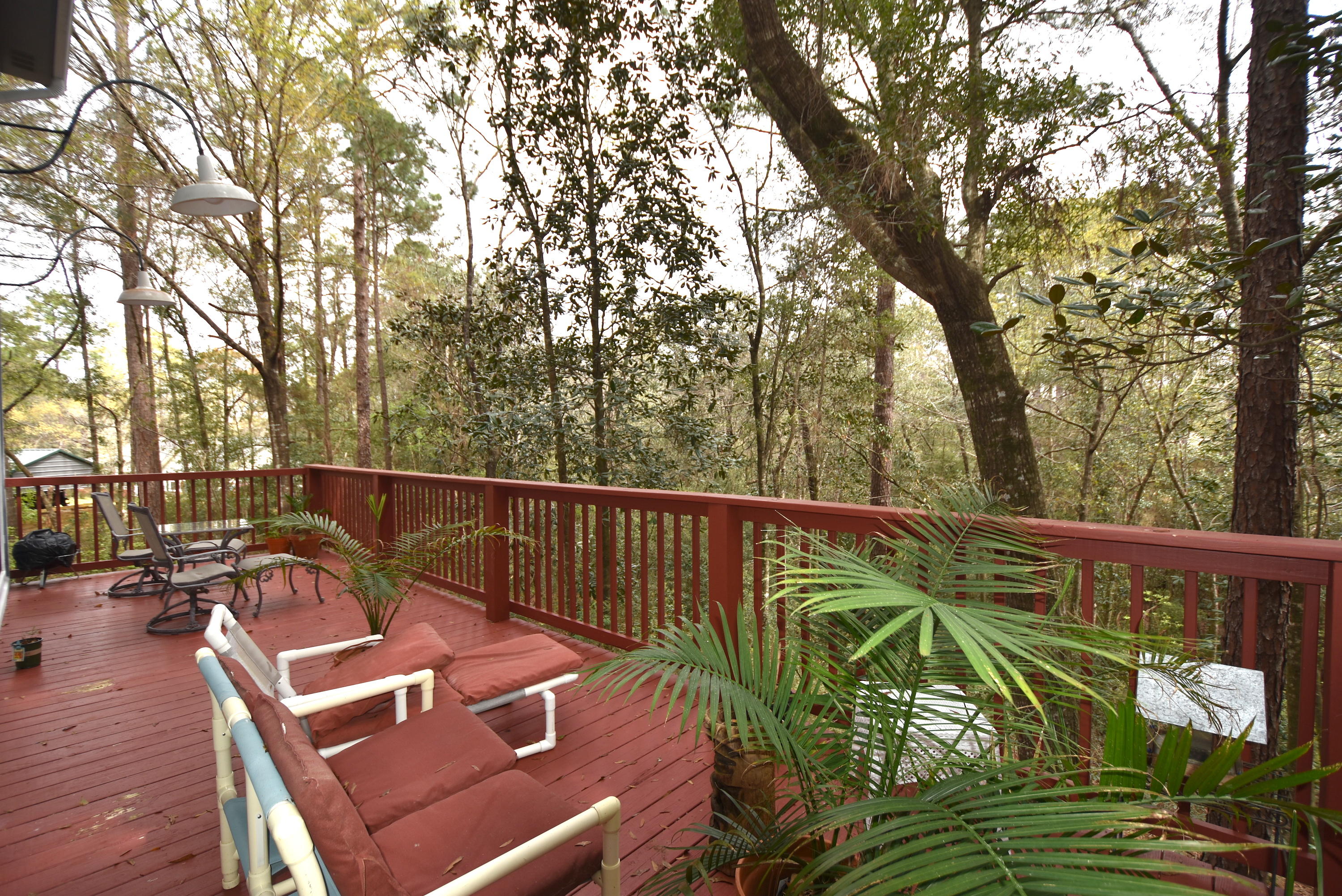 LAURELWOOD ESTATES - Residential