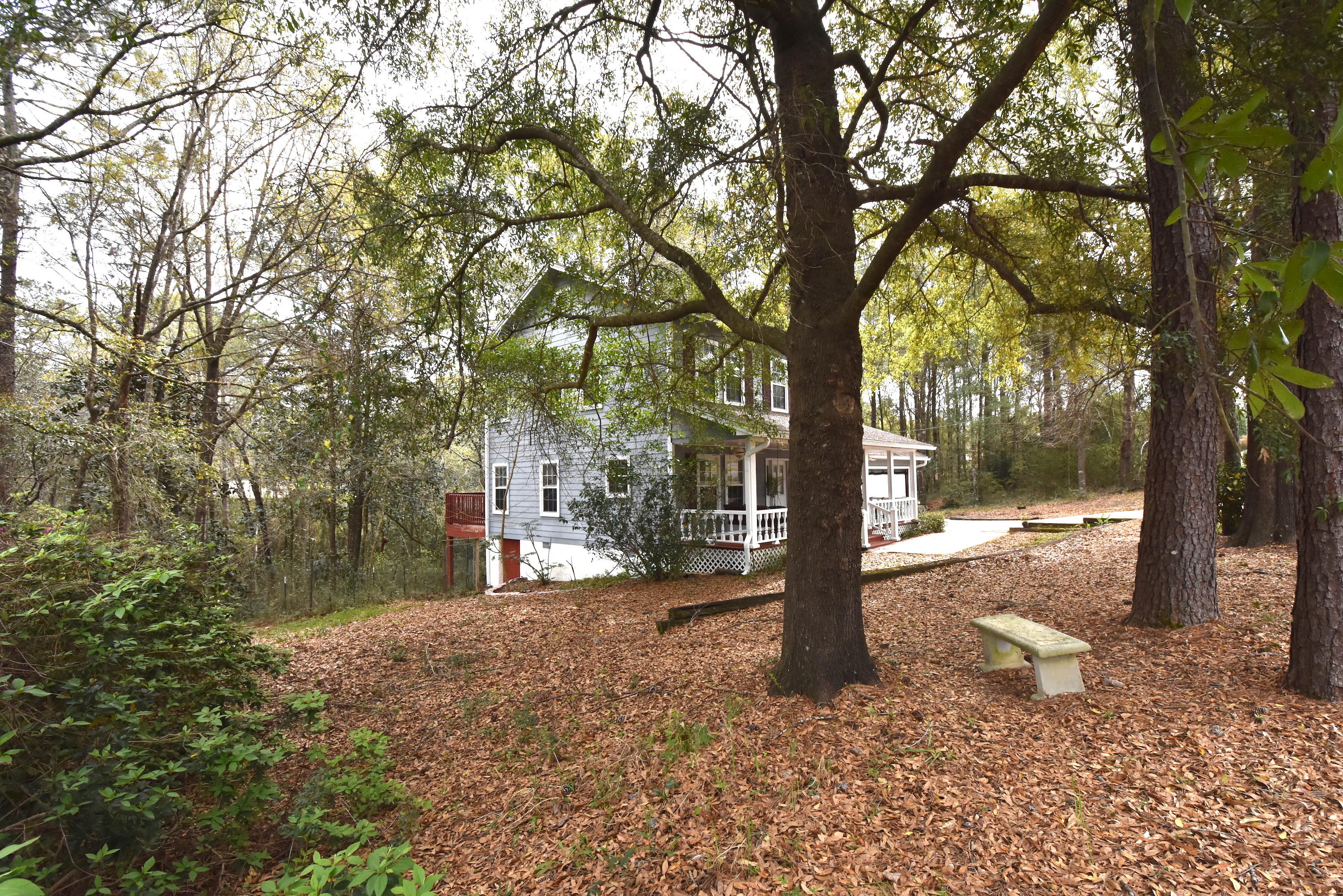 LAURELWOOD ESTATES - Residential