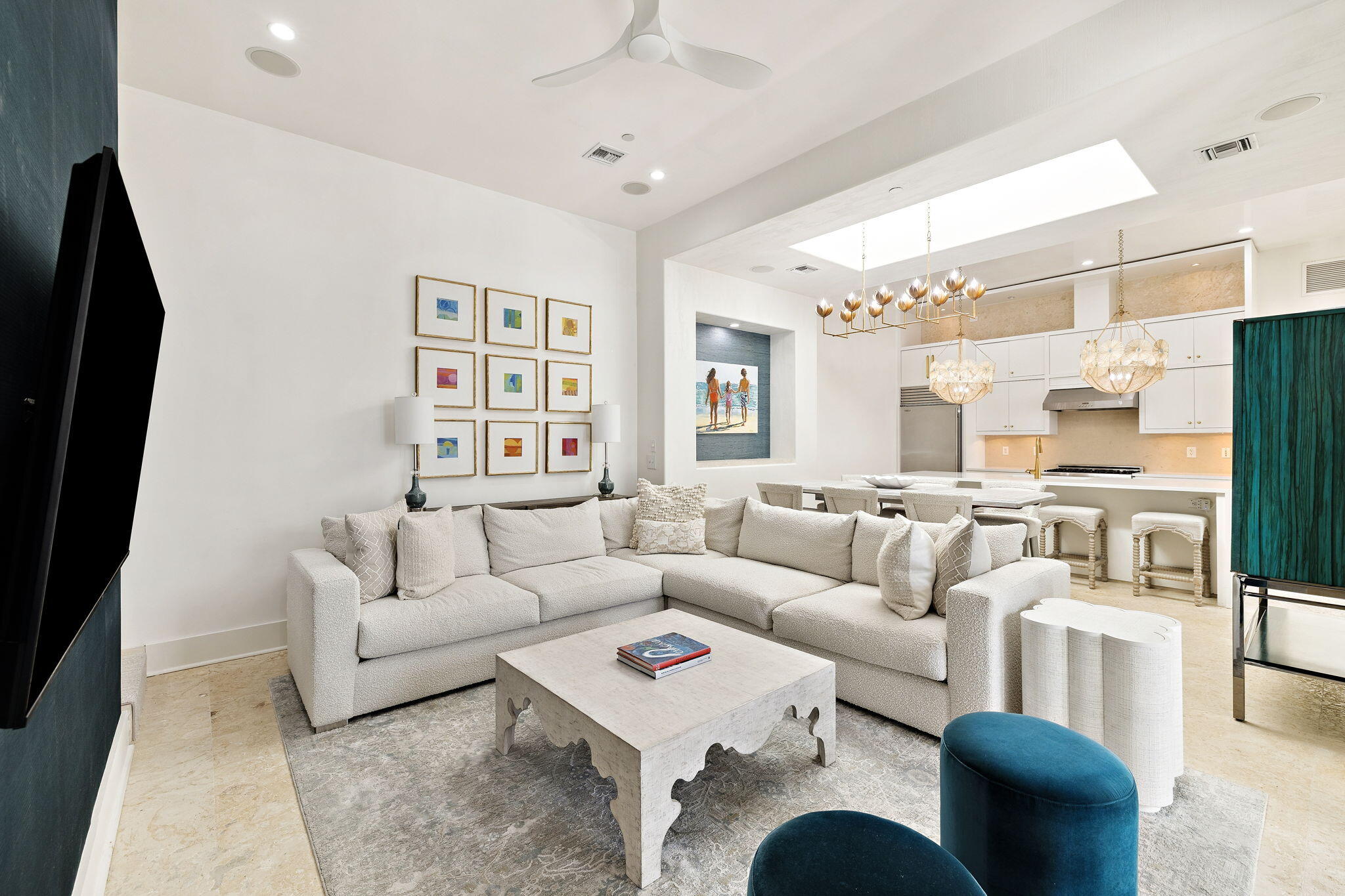 ALYS BEACH - Residential