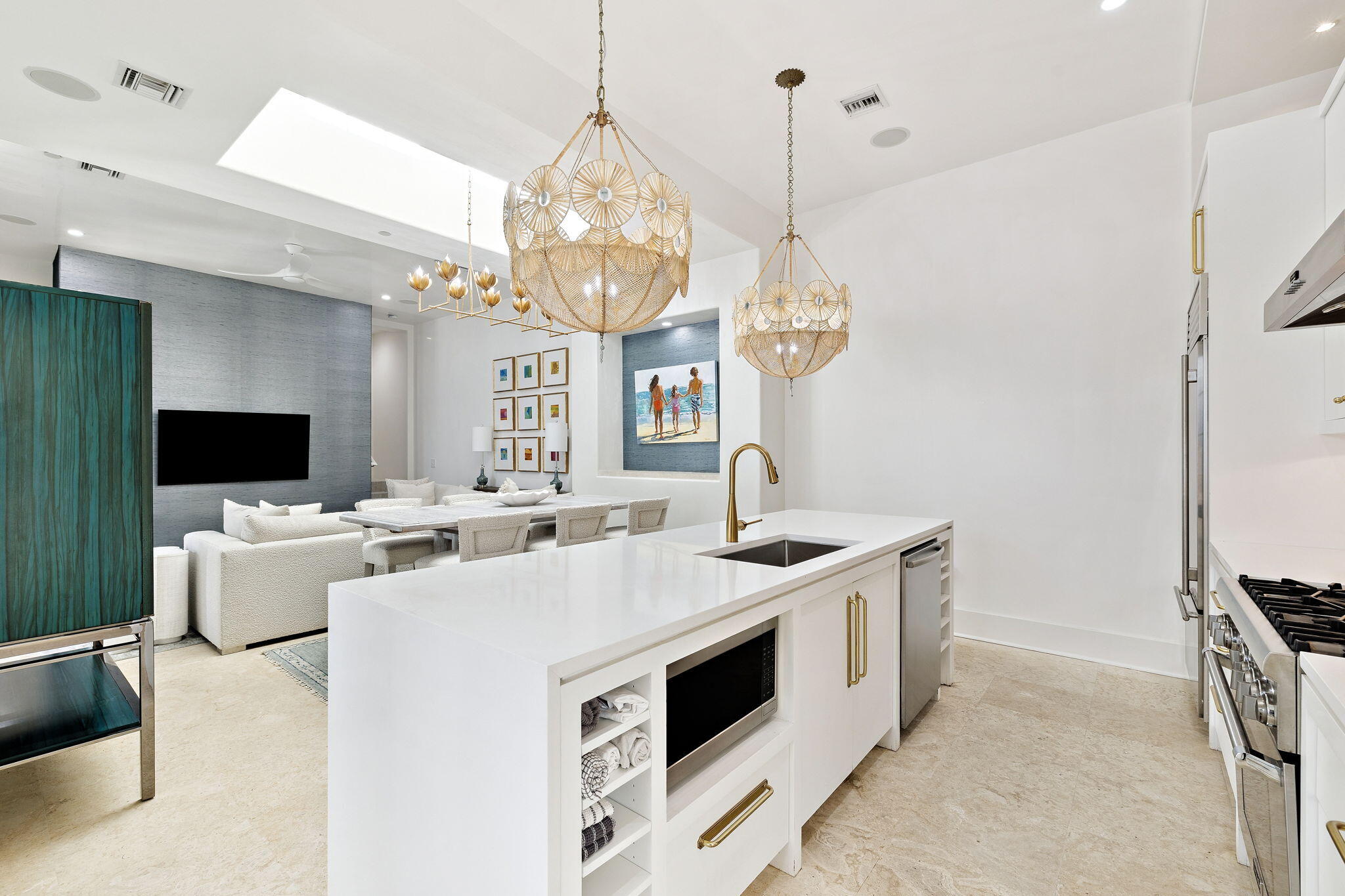 ALYS BEACH - Residential