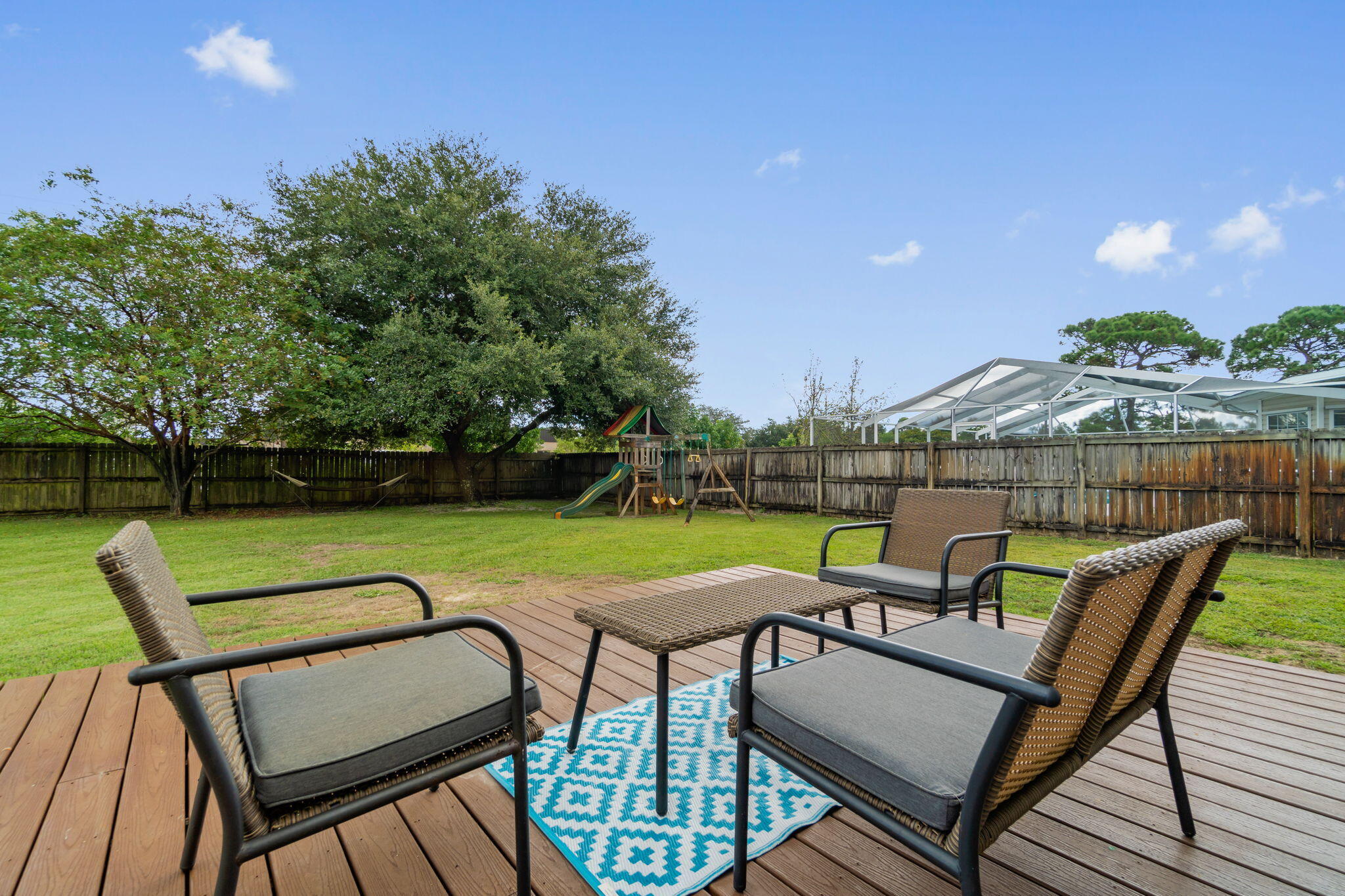 ROSS CROSSING - Residential