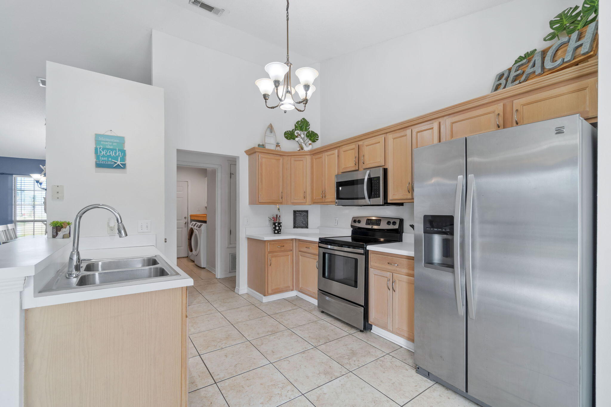 ROSS CROSSING - Residential